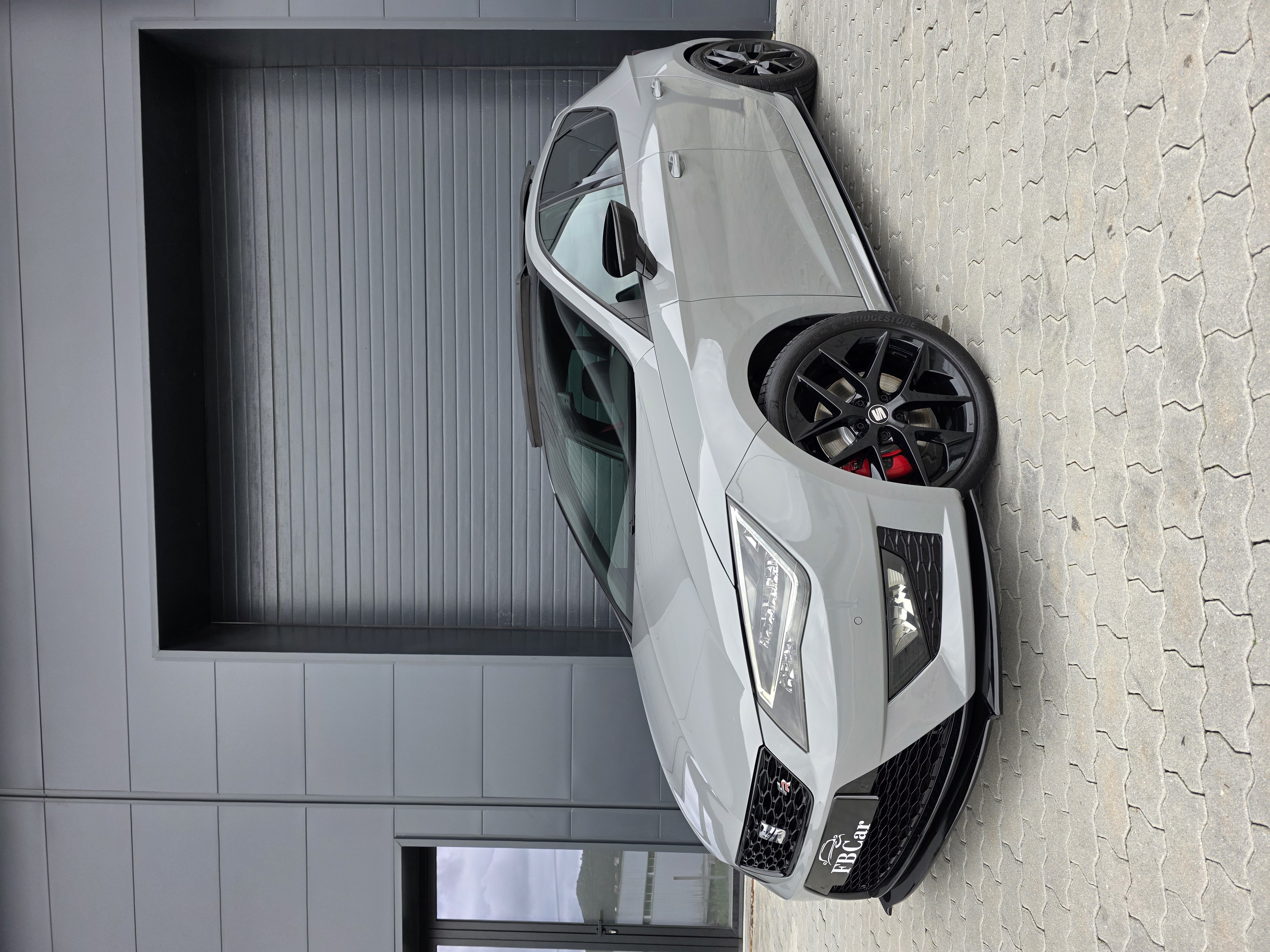 Seat Leon 5F FR Nardo Grey