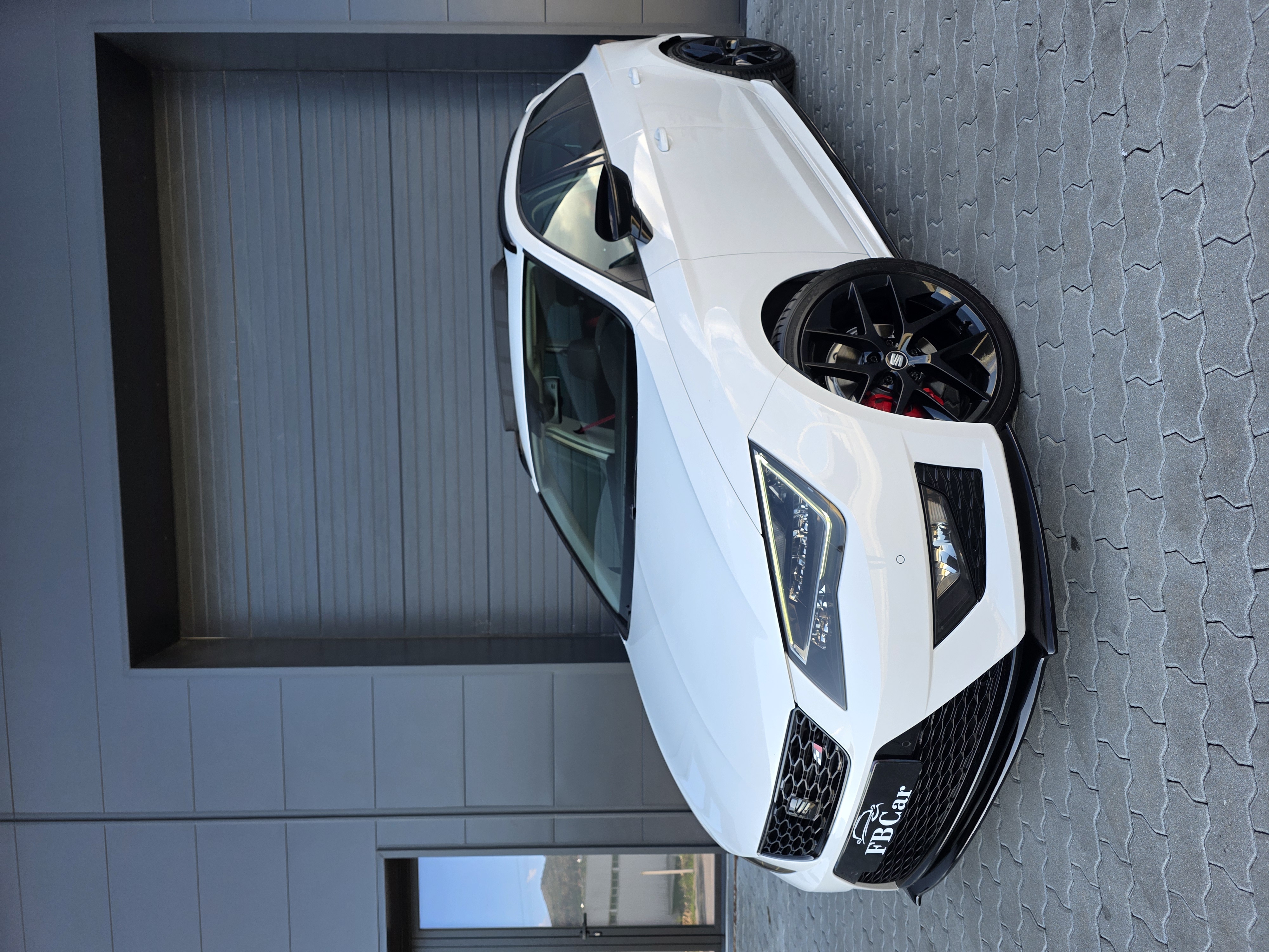 SEAT Leon 5f FR "LooK Cupra"