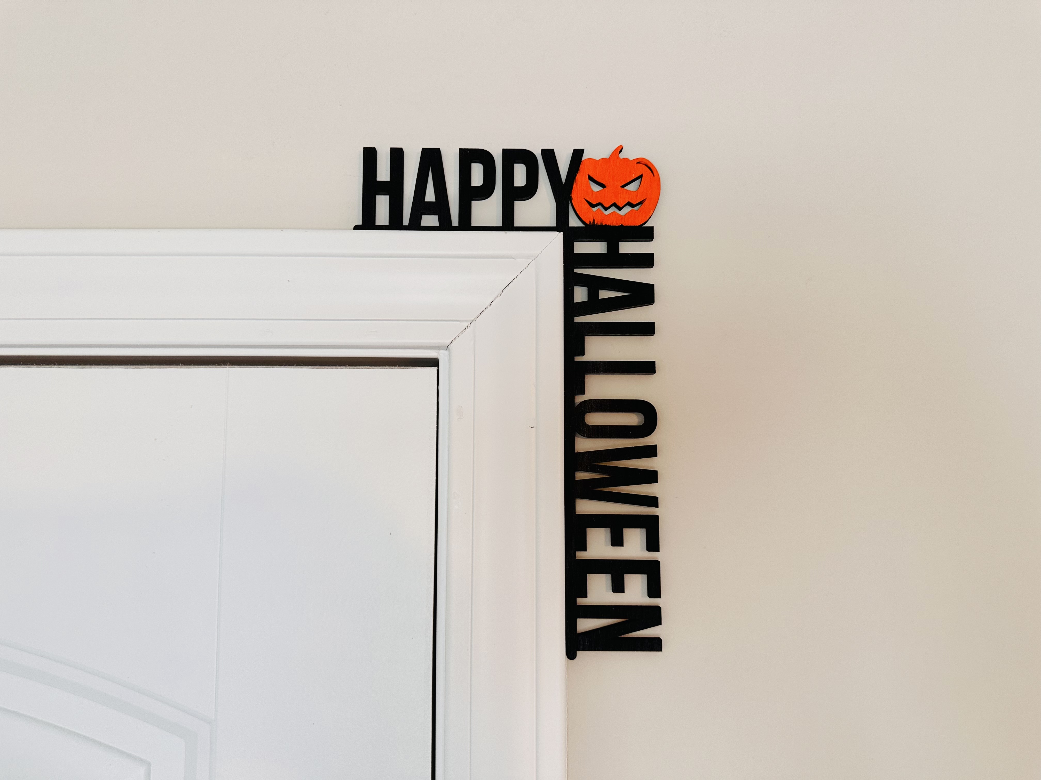 Corner Door Display - Happy Halloween