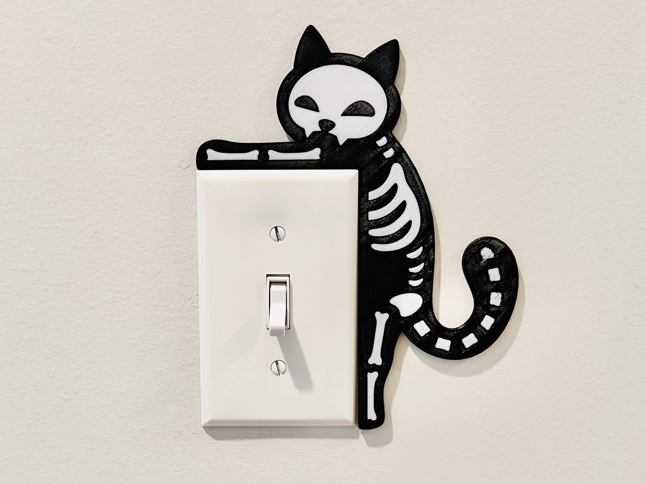 Light Switch Display - Cat Skeleton