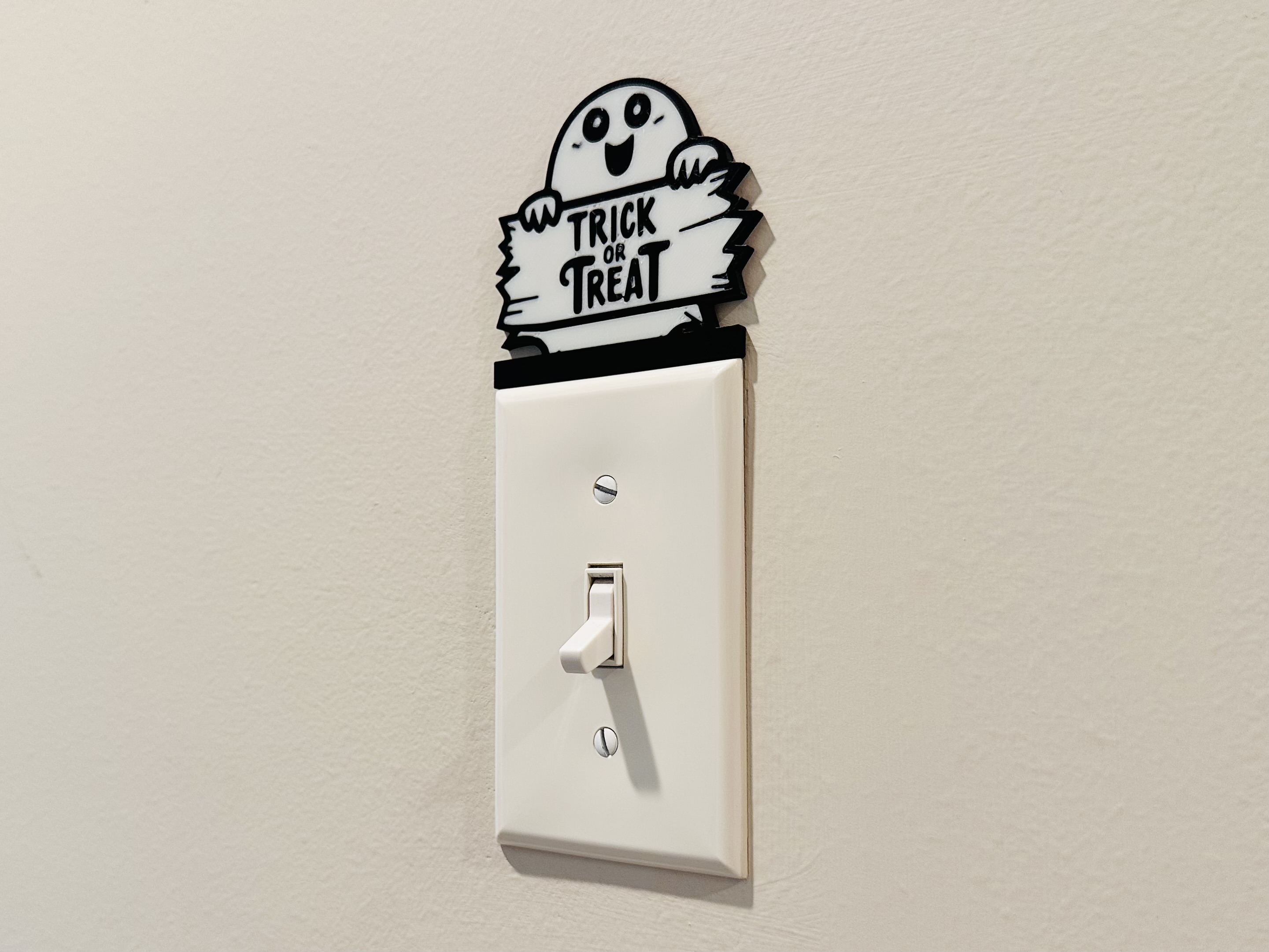 Light Switch Display - Trick or Treat 
