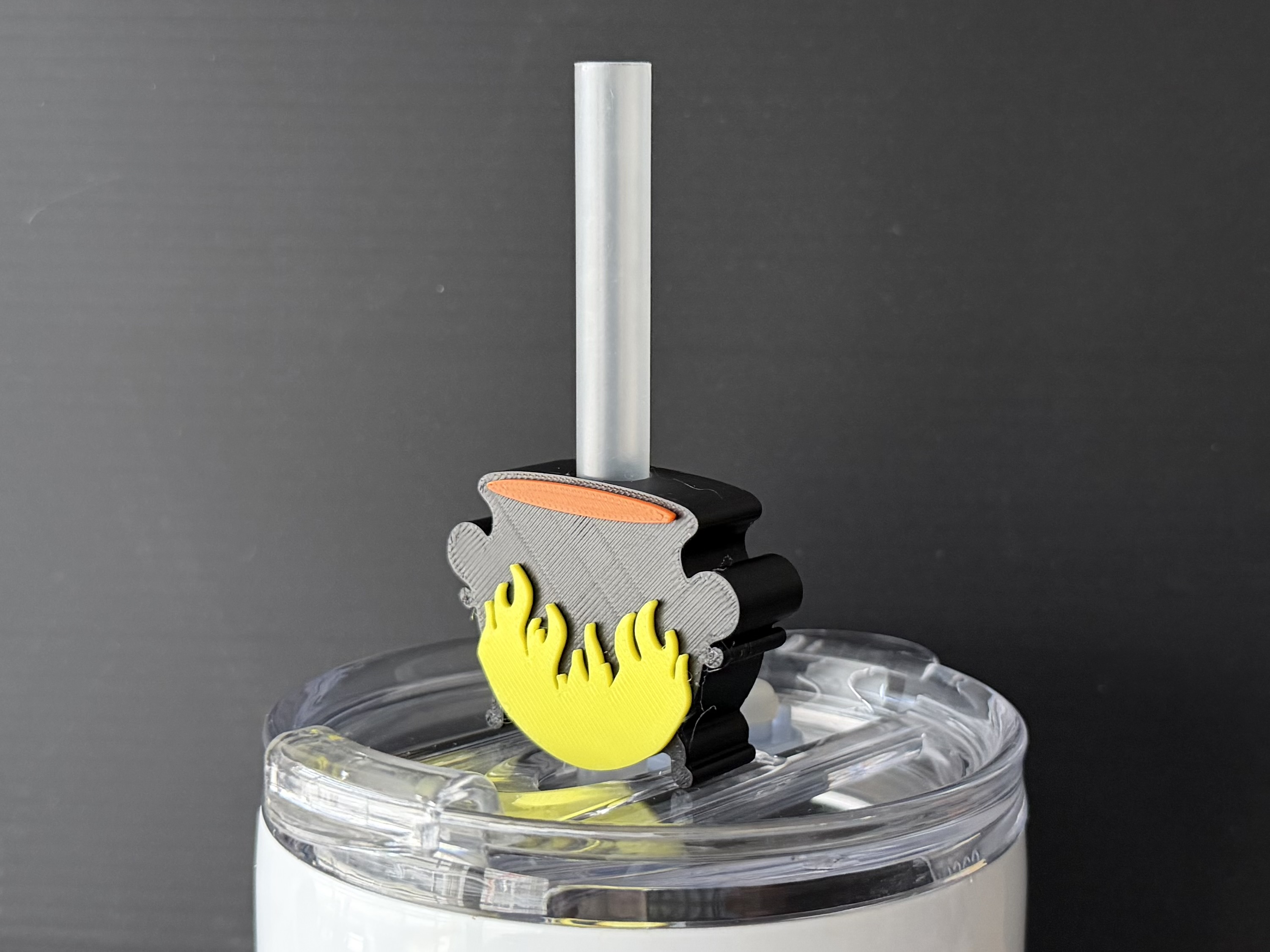 Straw Topper - Cauldron