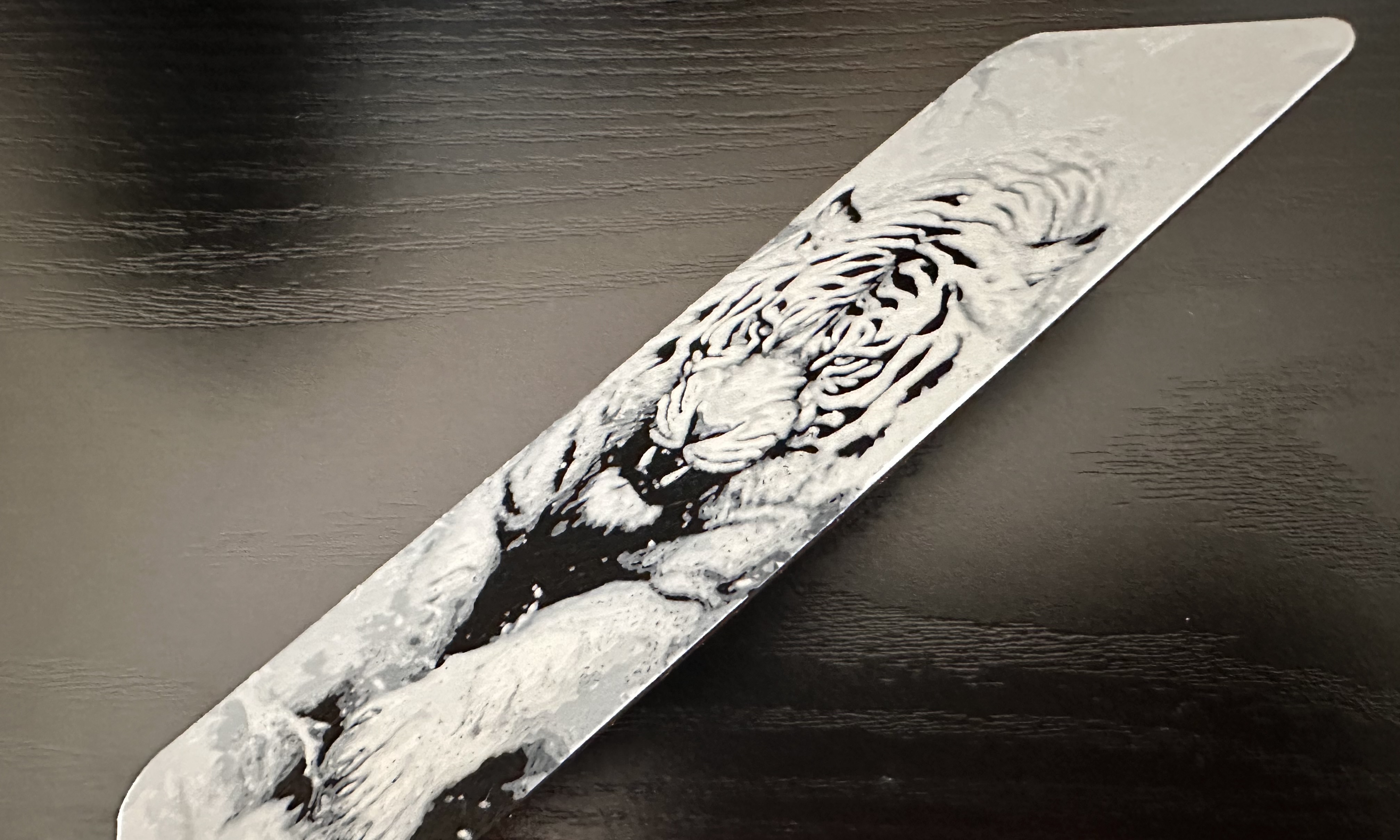 3D Printed Bookmark - White Tiger