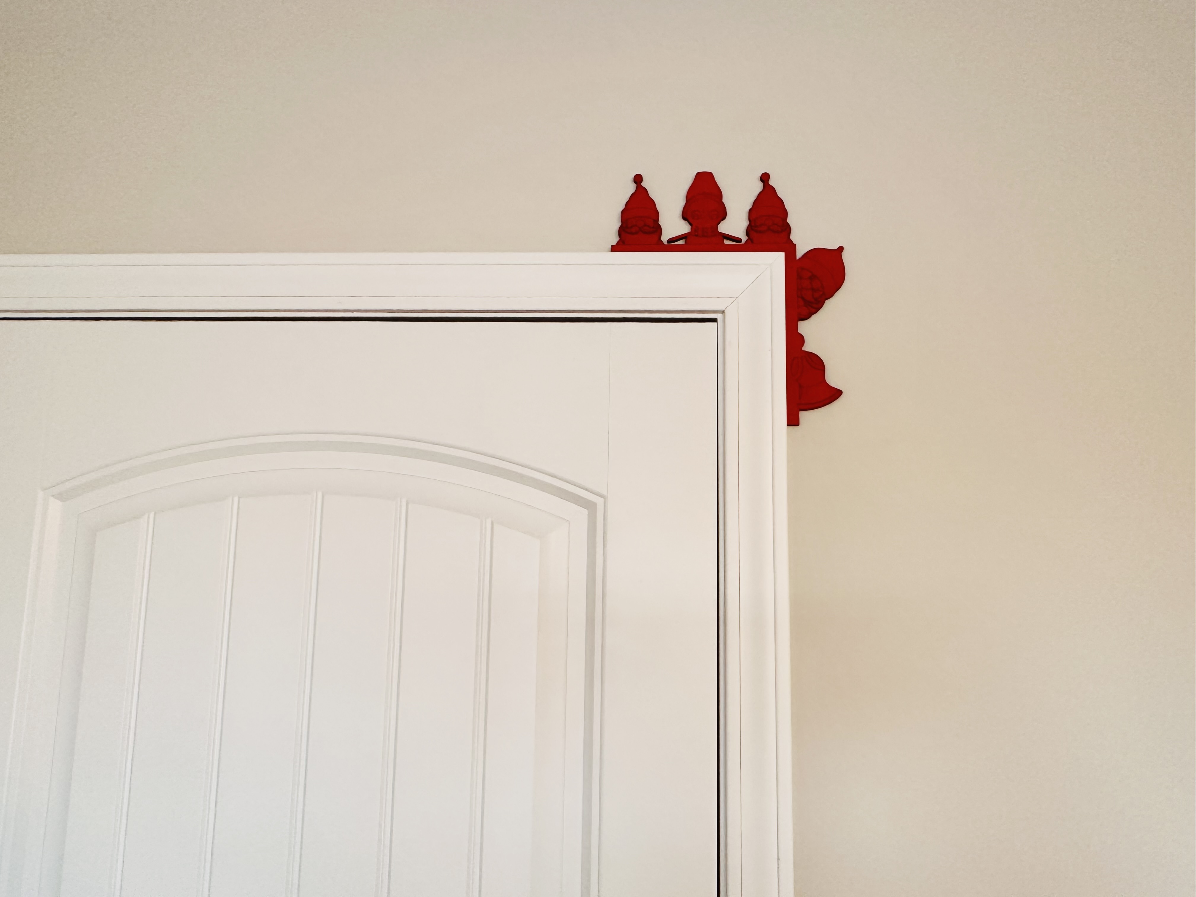 Corner Door Display - Gnomes