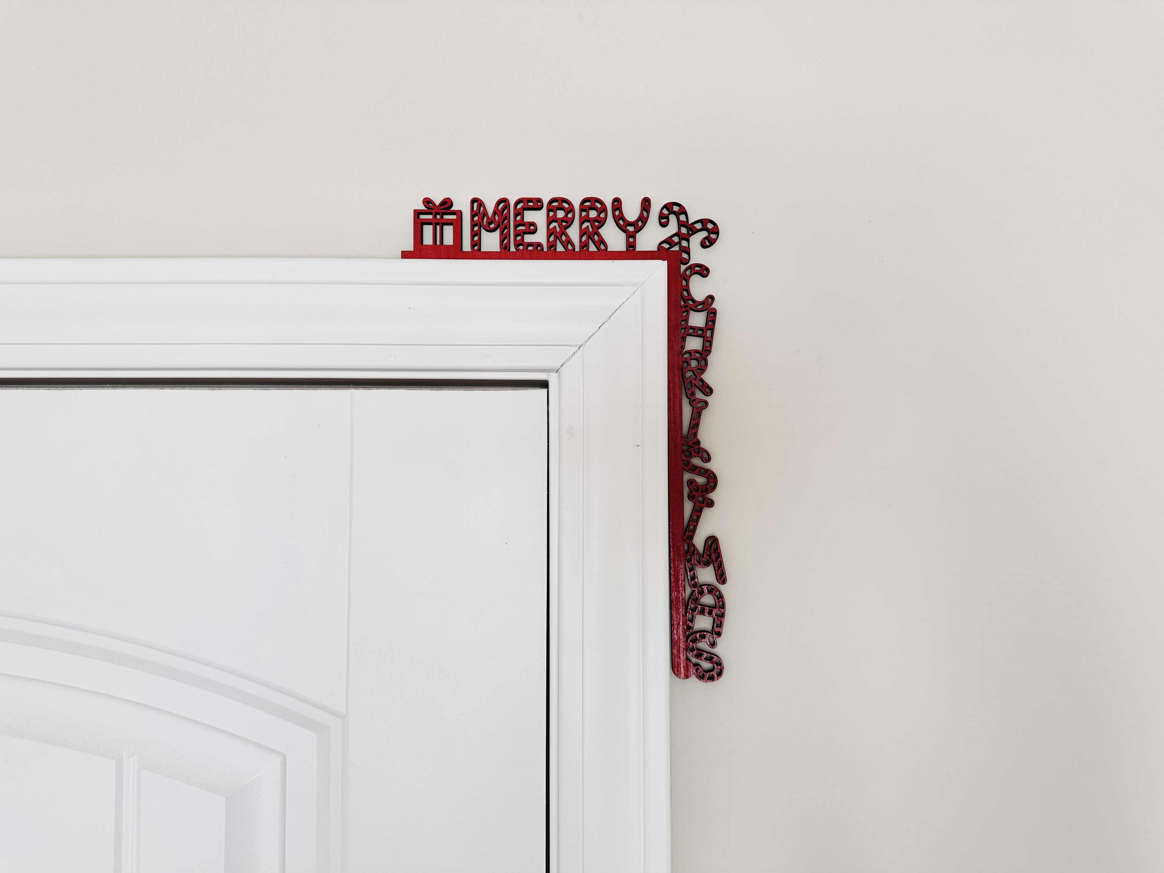 Corner Door Display - Merry Christmas