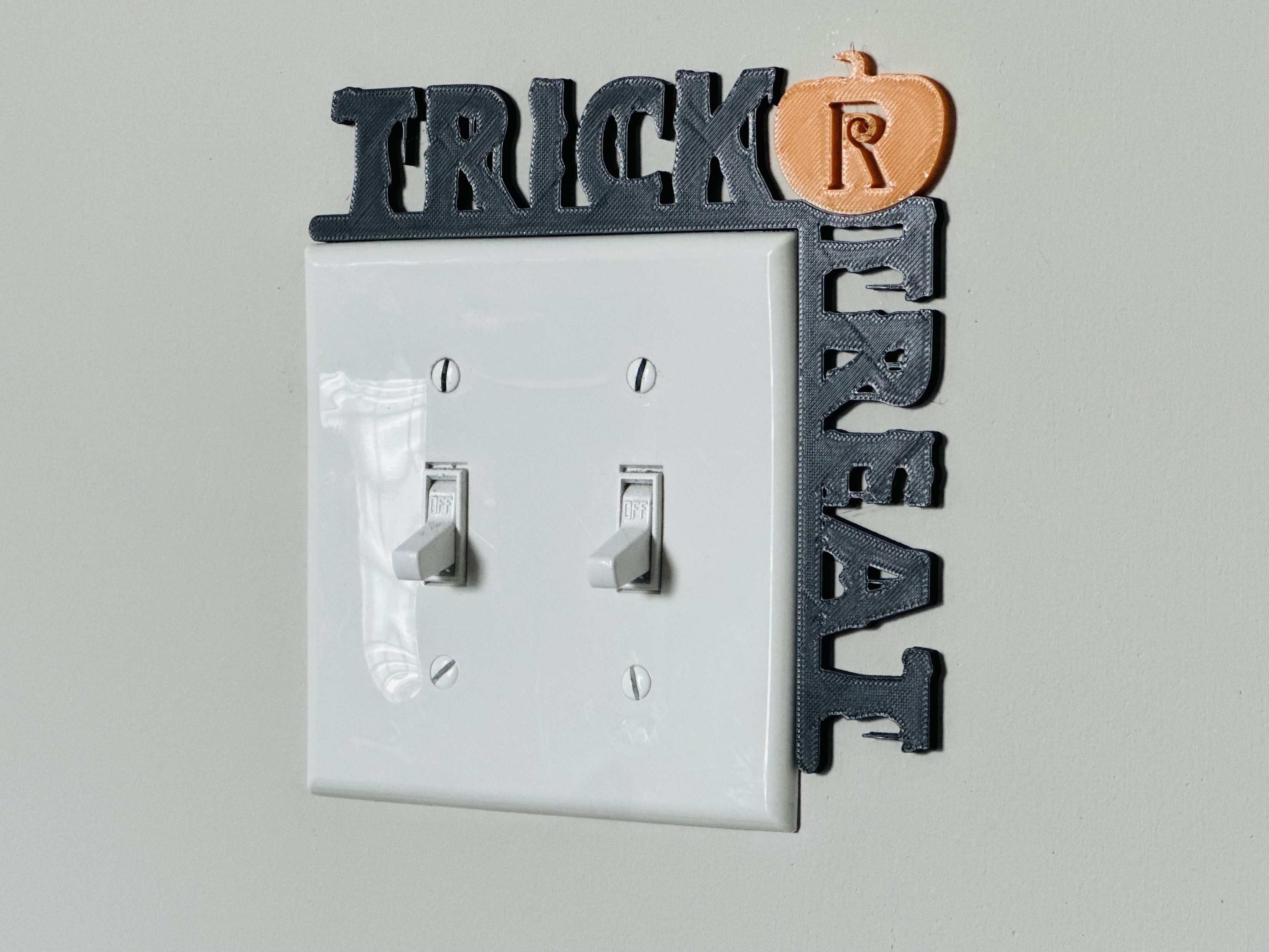 Light Switch Display - Trick-R-Treat