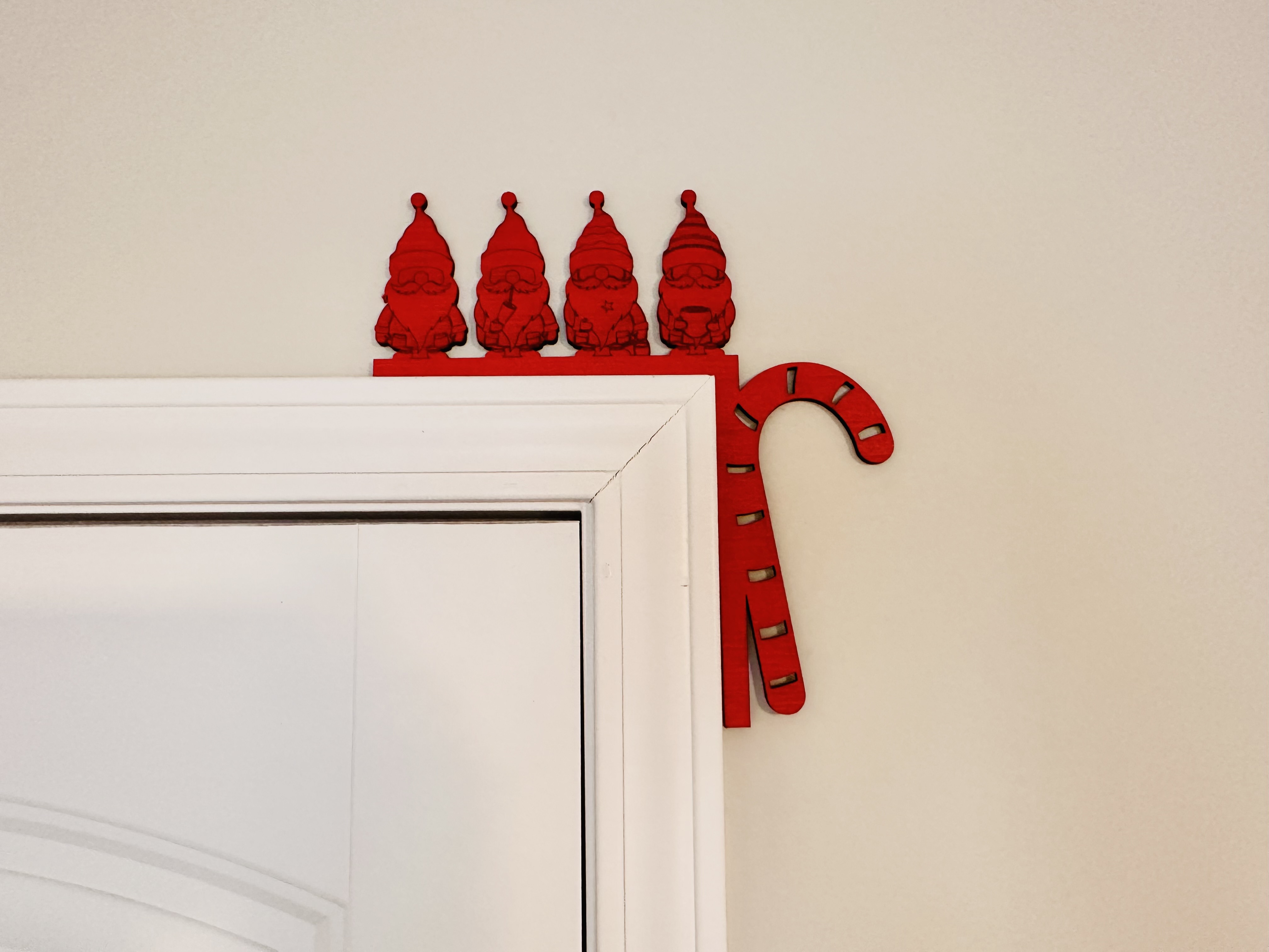 Corner Door Display - Gnomes
