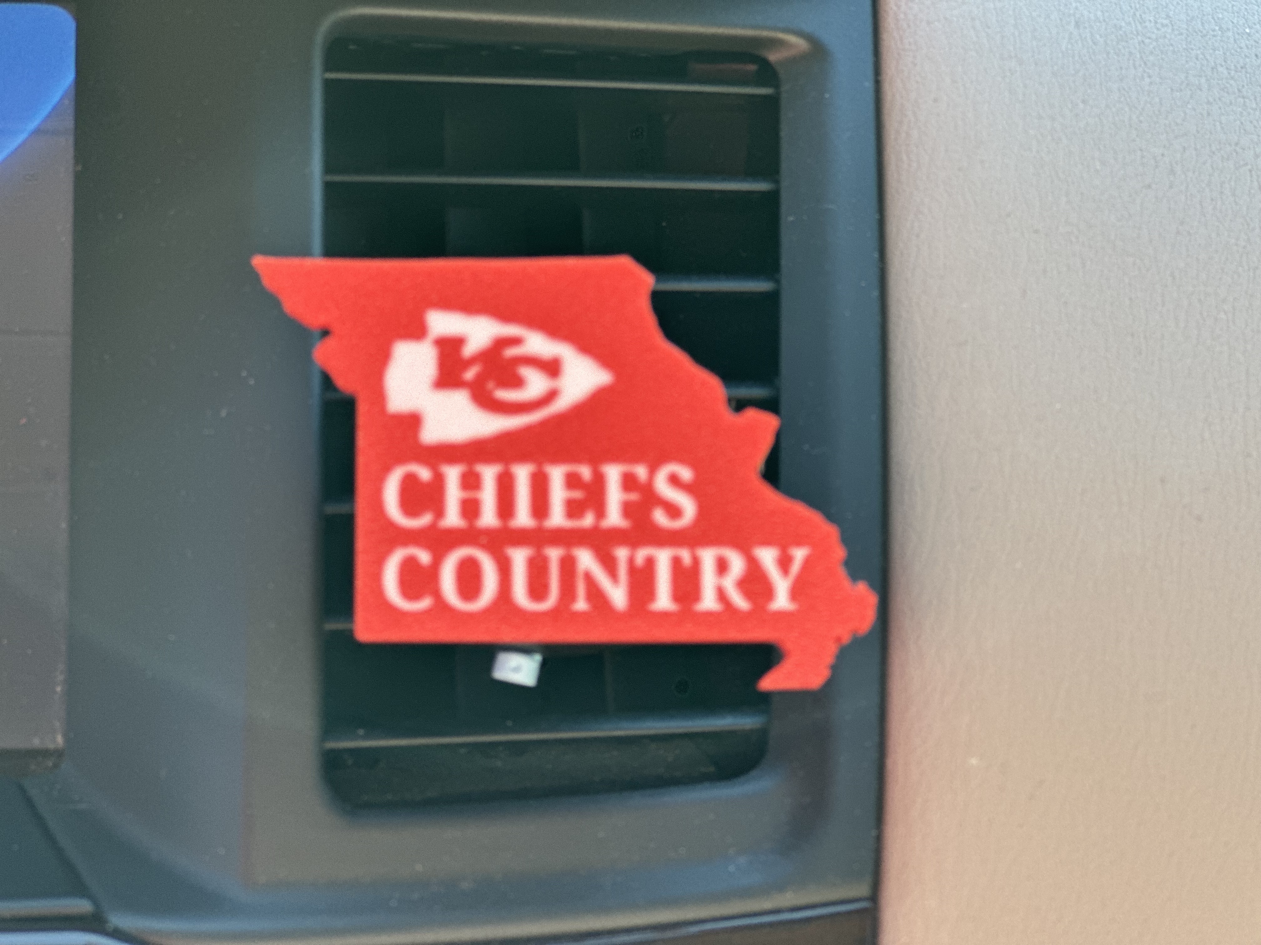 Febreze Car Clip-On - Chiefs Country - MO