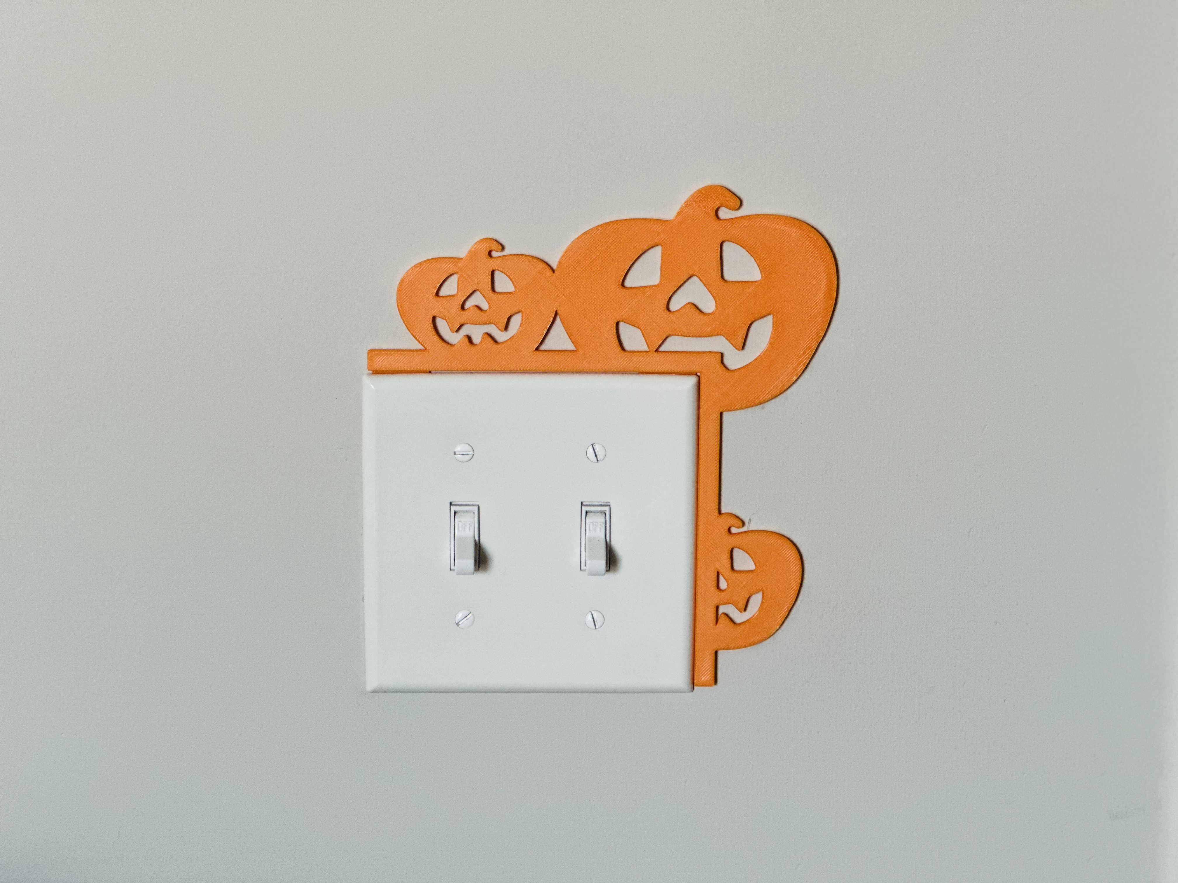 Light Switch Display - Pumpkins