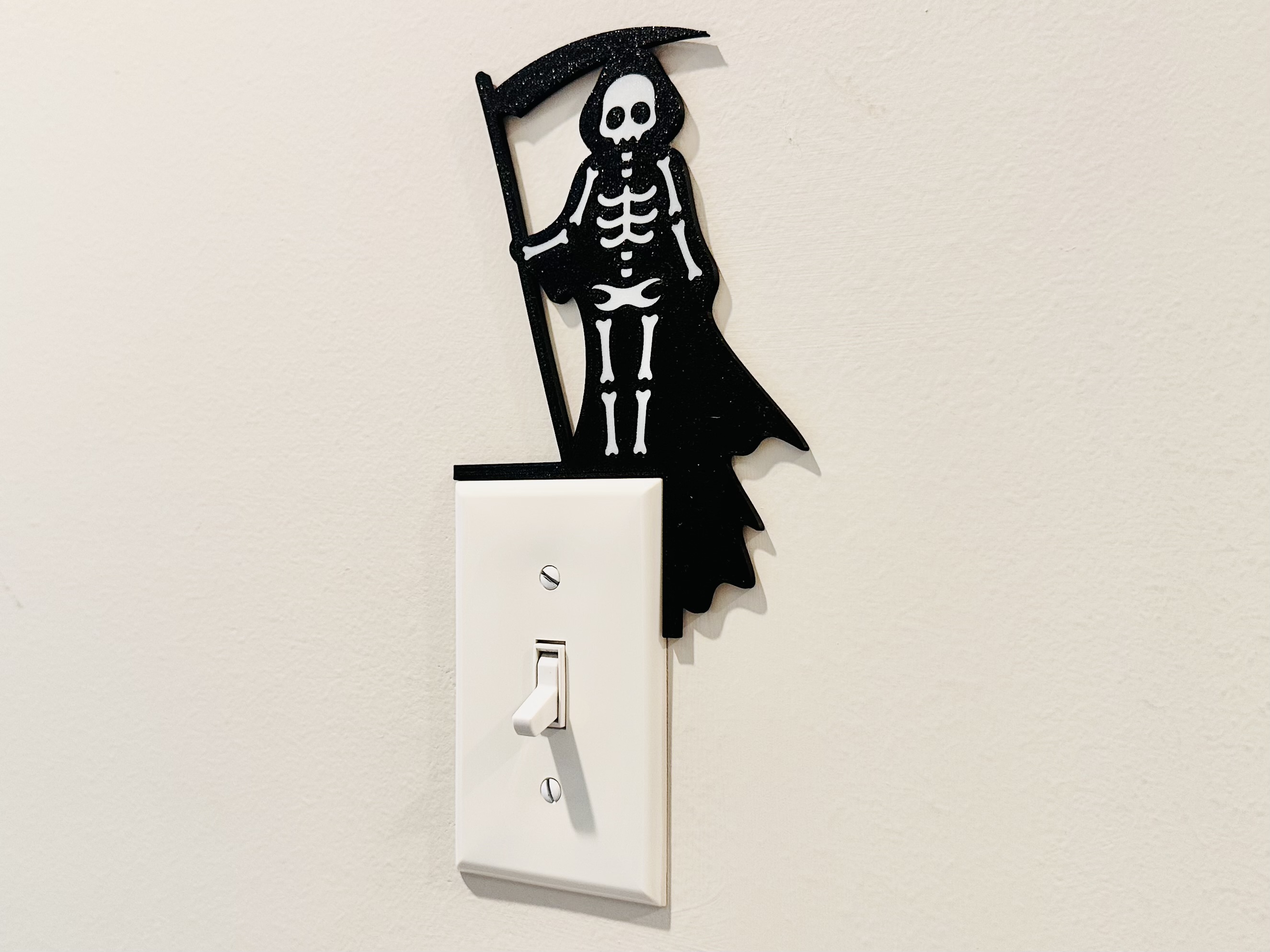Light Switch Display - Grim Reaper Skeleton
