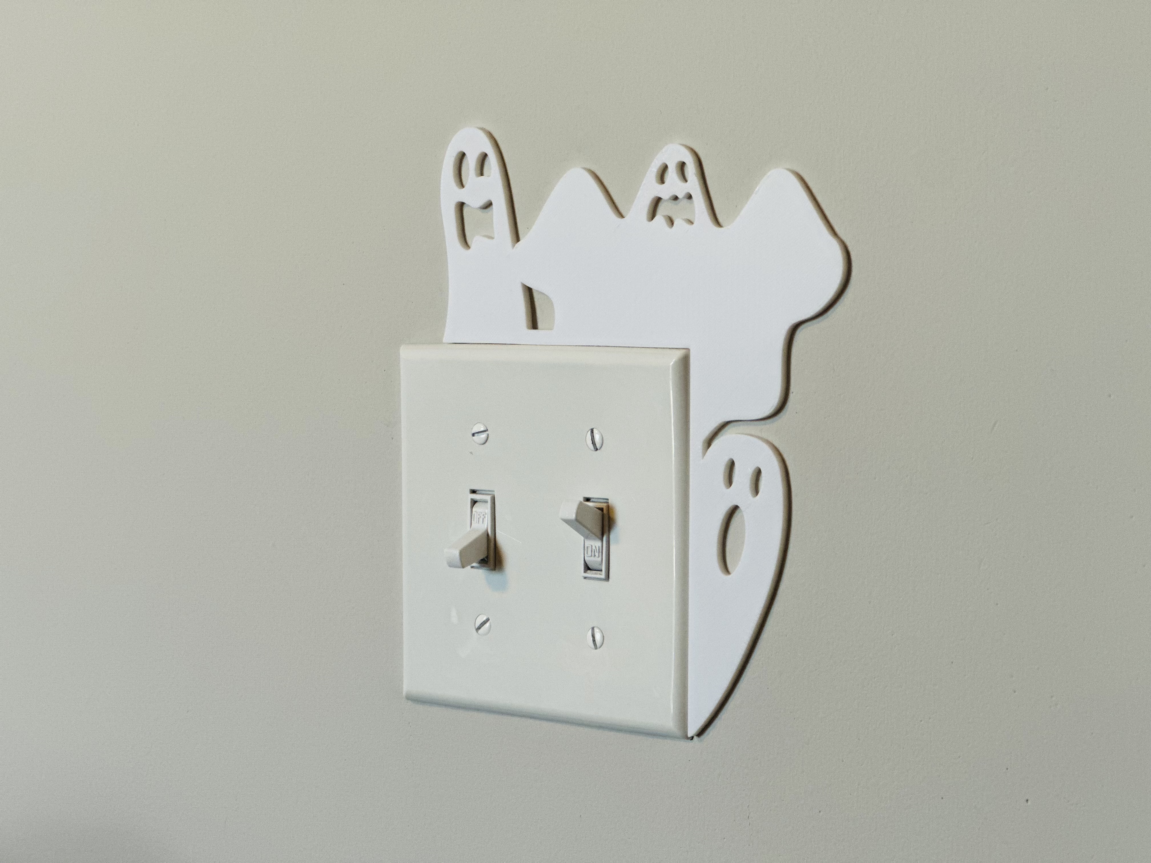 Light Switch Display - Ghost