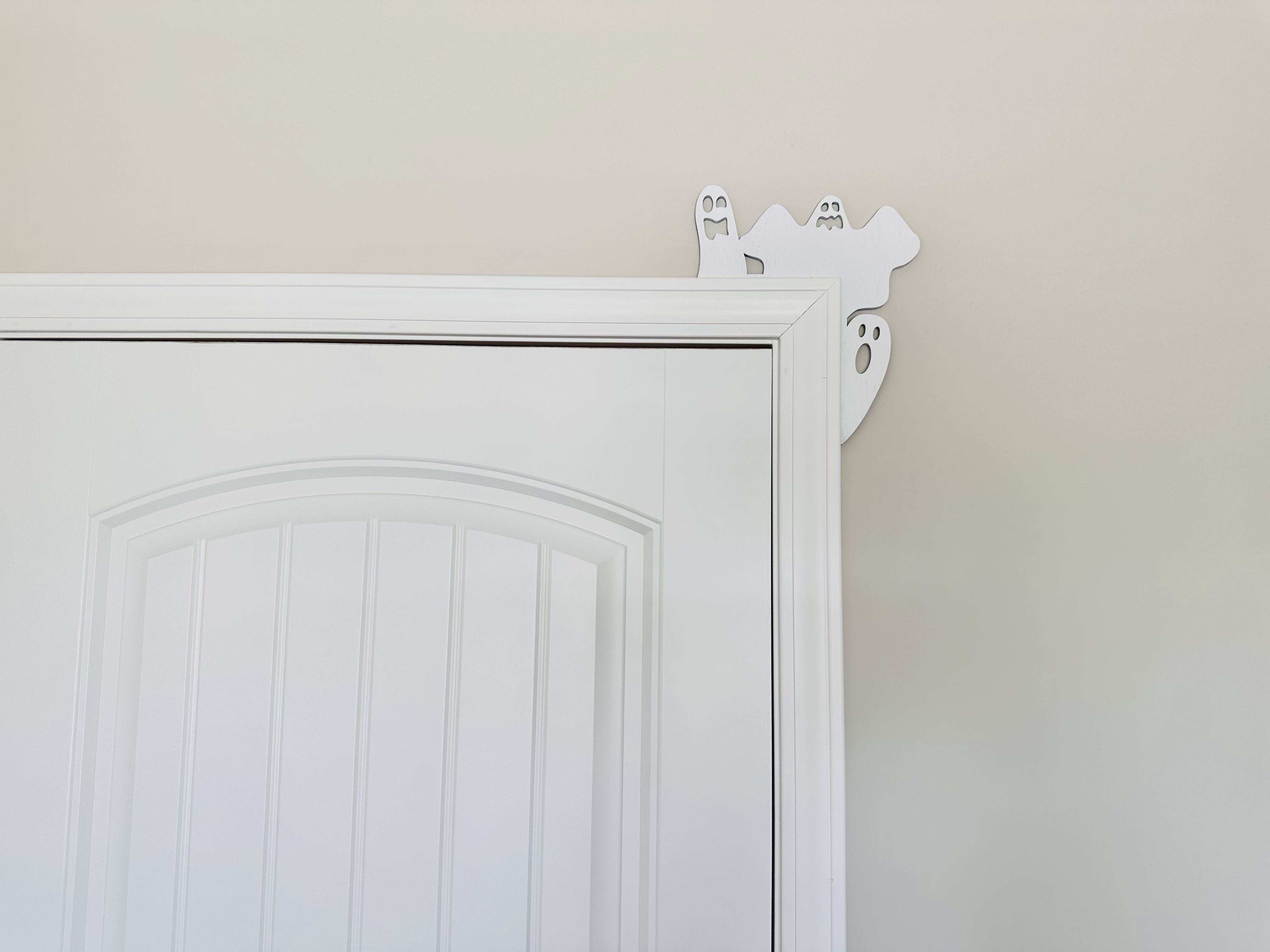 Corner Door Display - Ghost Silhouette 