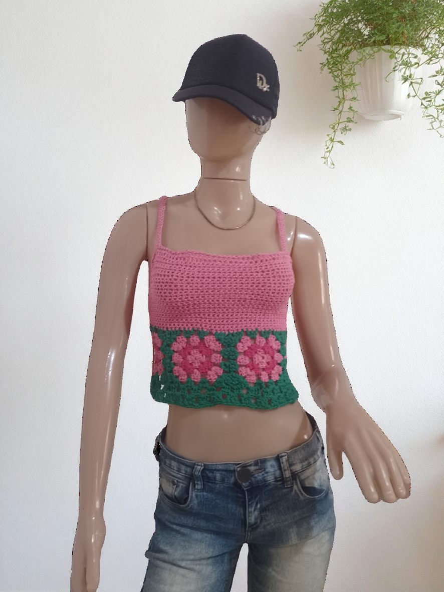 Top de crochet colorido