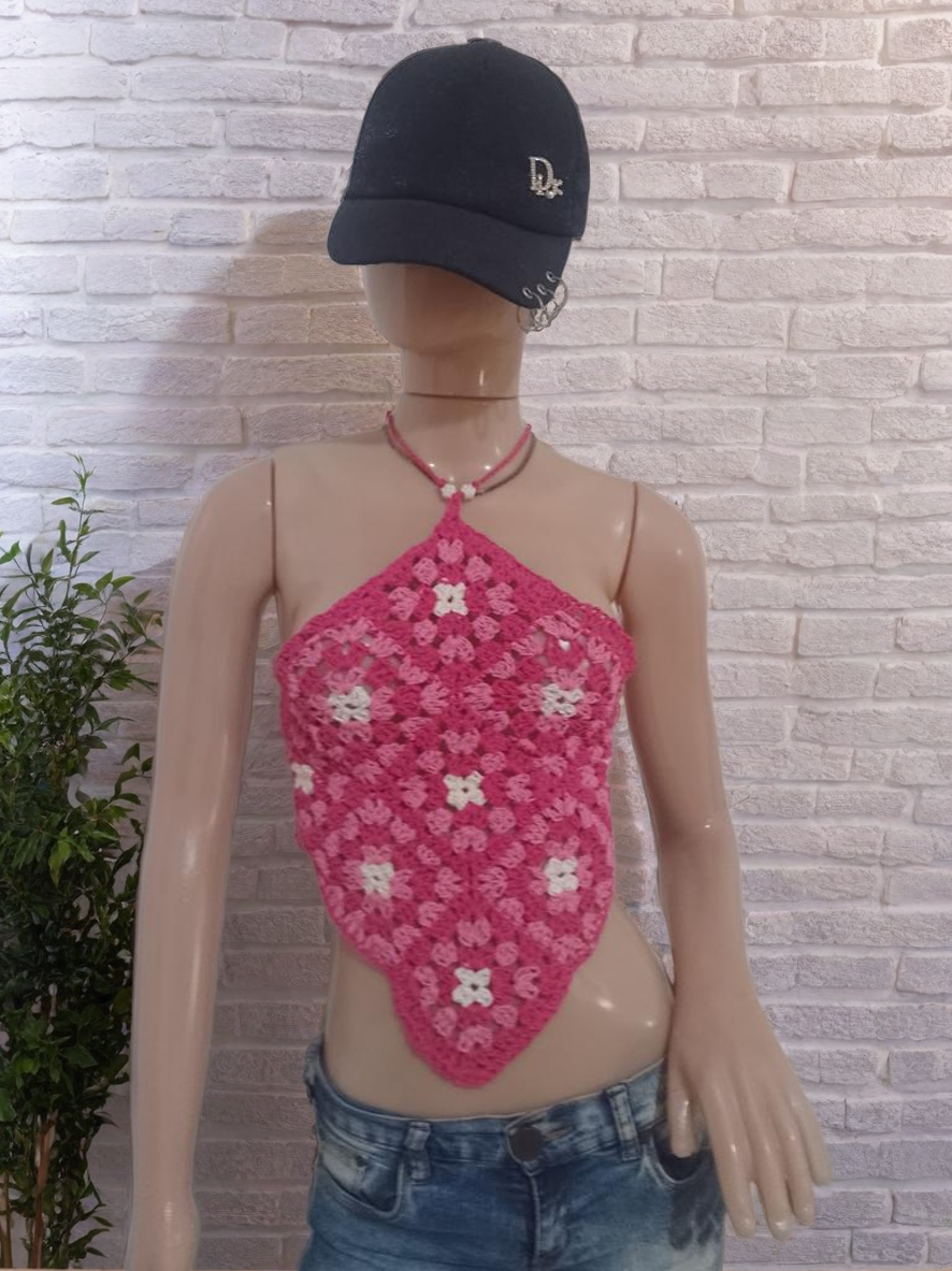 Top de ganchillo rosa