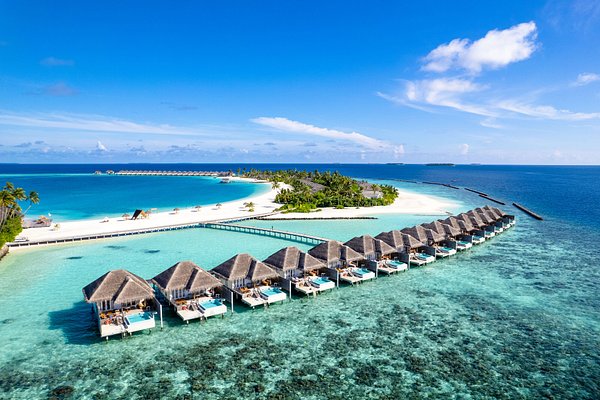 Medhufushi Island Resort Maldives****