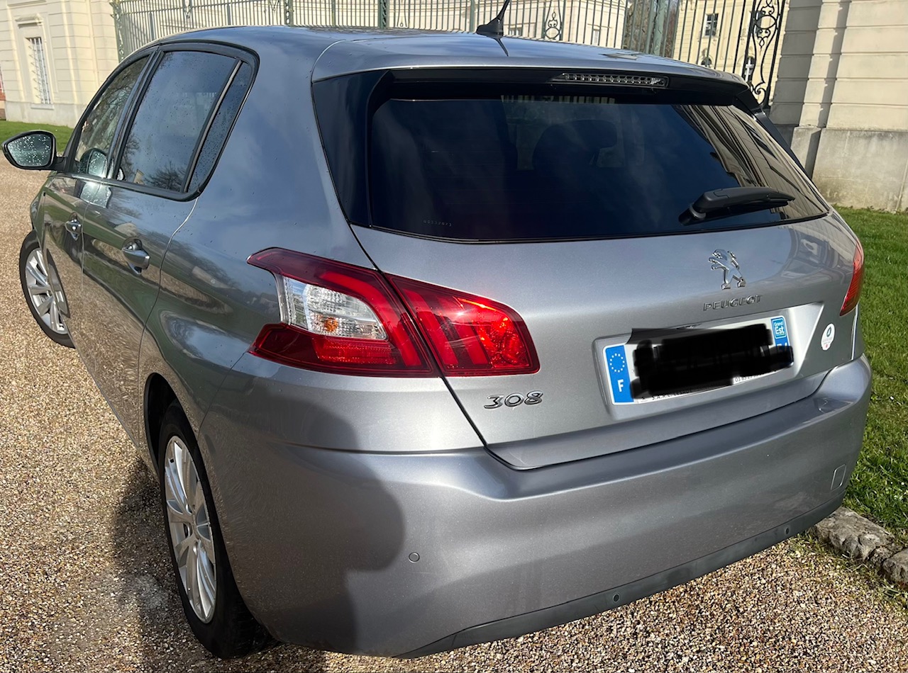 Peugeot 308 1.2 Puretech 110cv