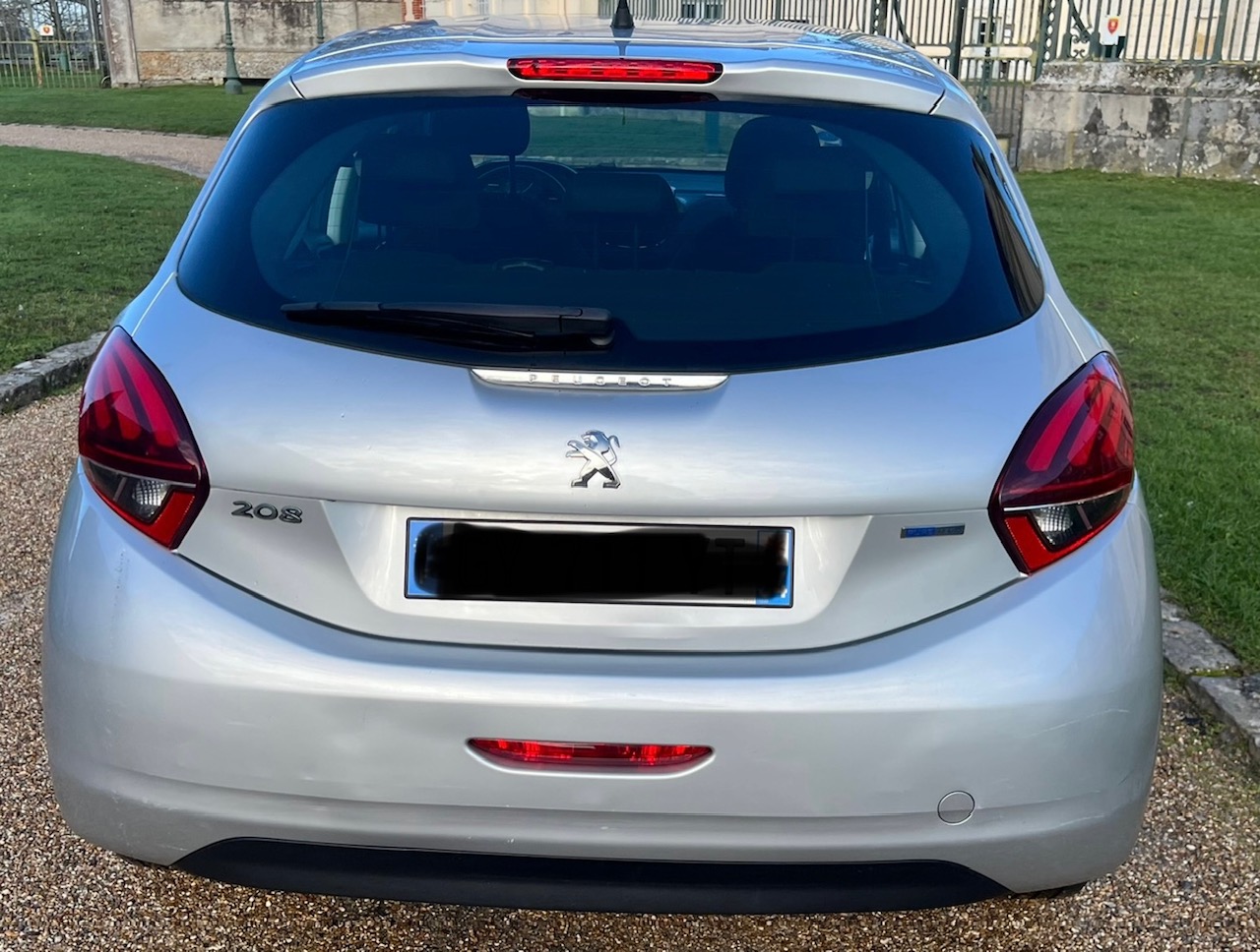 Peugeot 208 1.0 Puretech 68cv