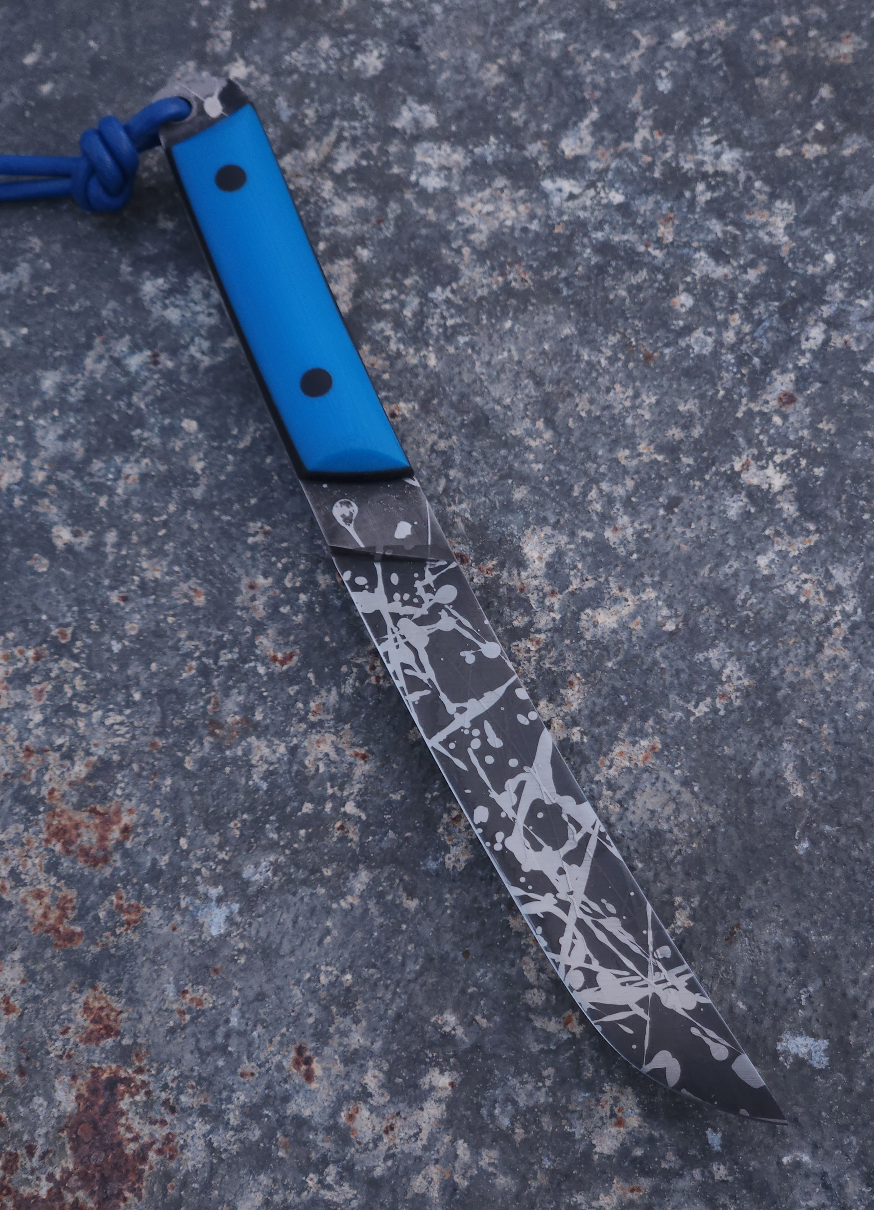 EDC Tanto (Paint Splash)