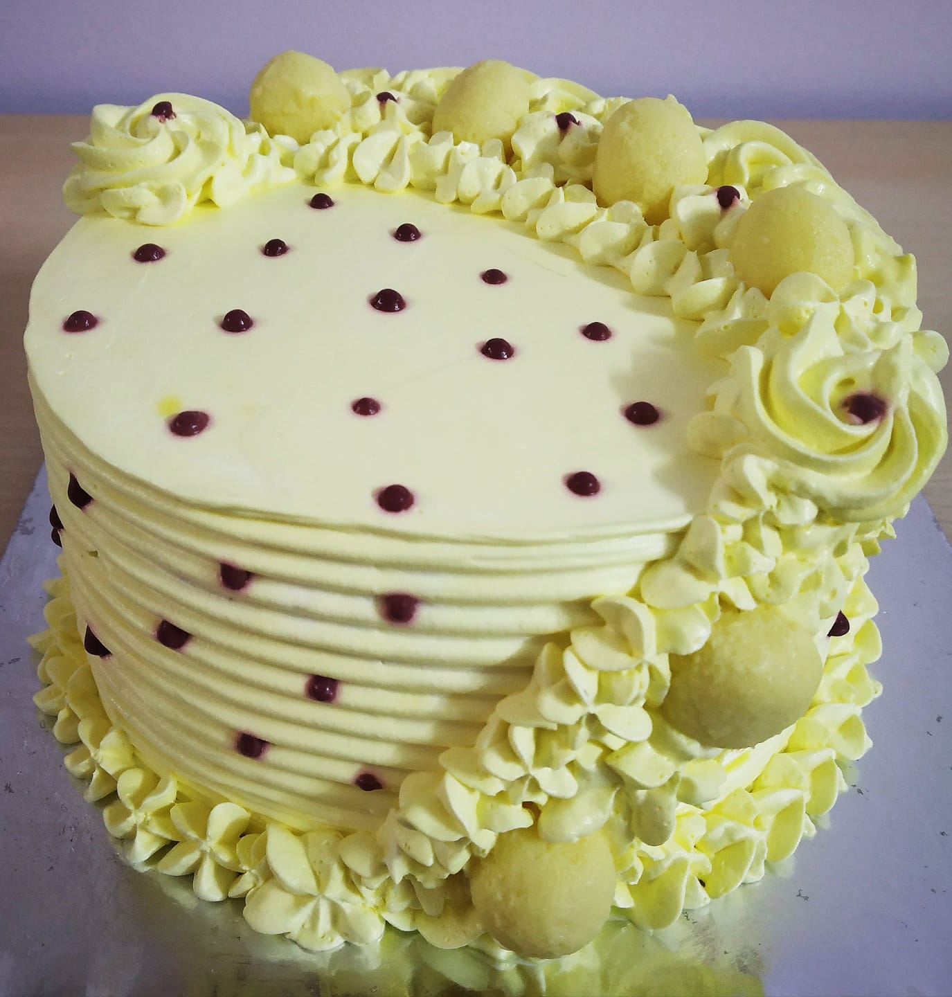 Elegant Yellow Cream Cake