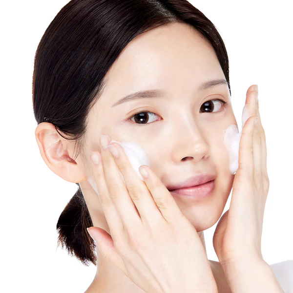 Etude  Wonder Pore Deep Foaming Cleanser