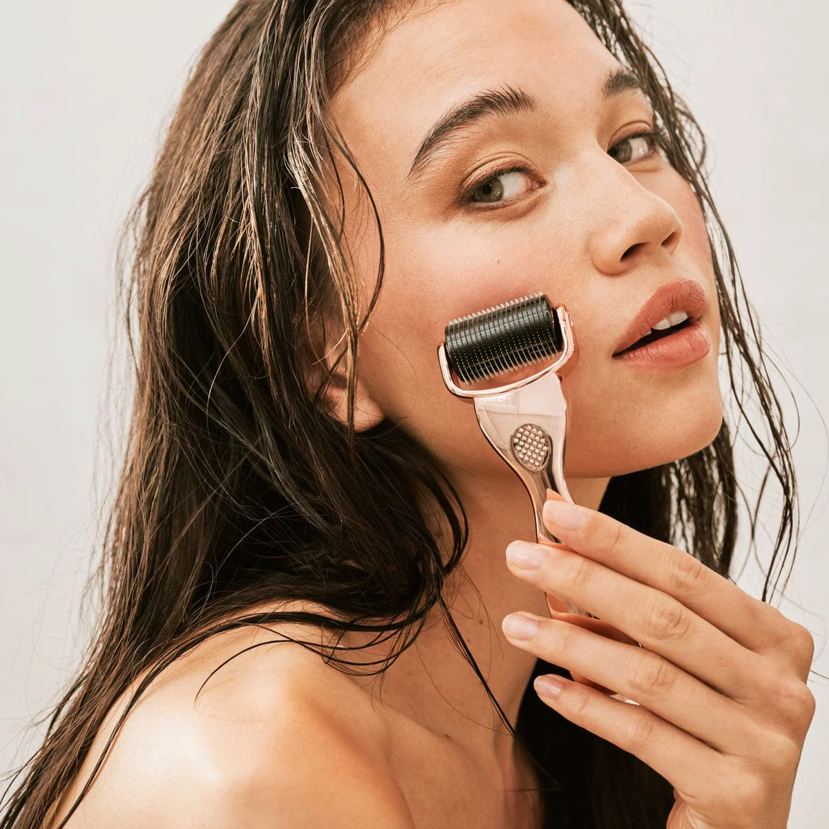 Derma Roller 3 included in 1 - 3 interchangeable heads