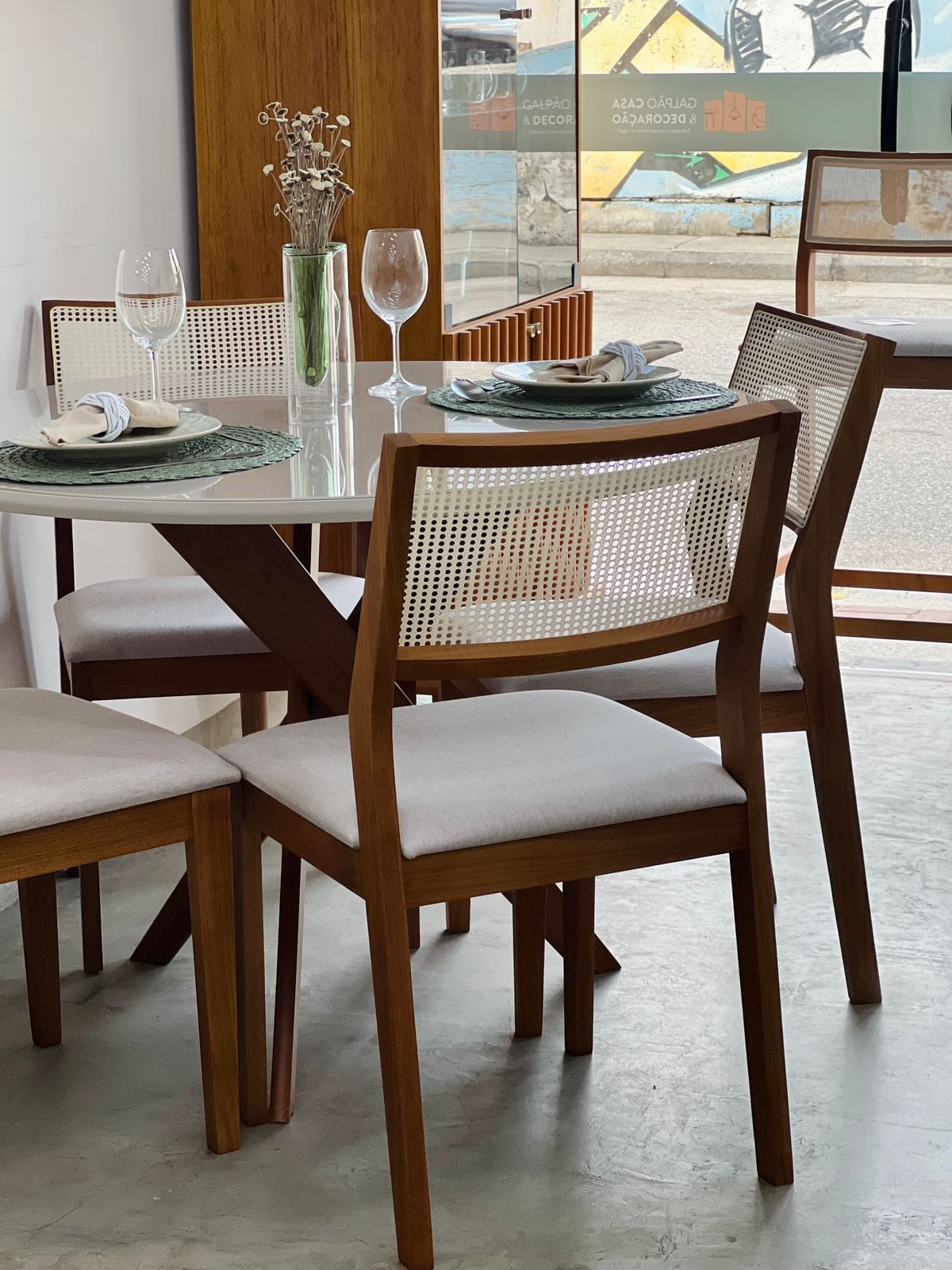 Mesa Cacau 1.09 Diâmetro