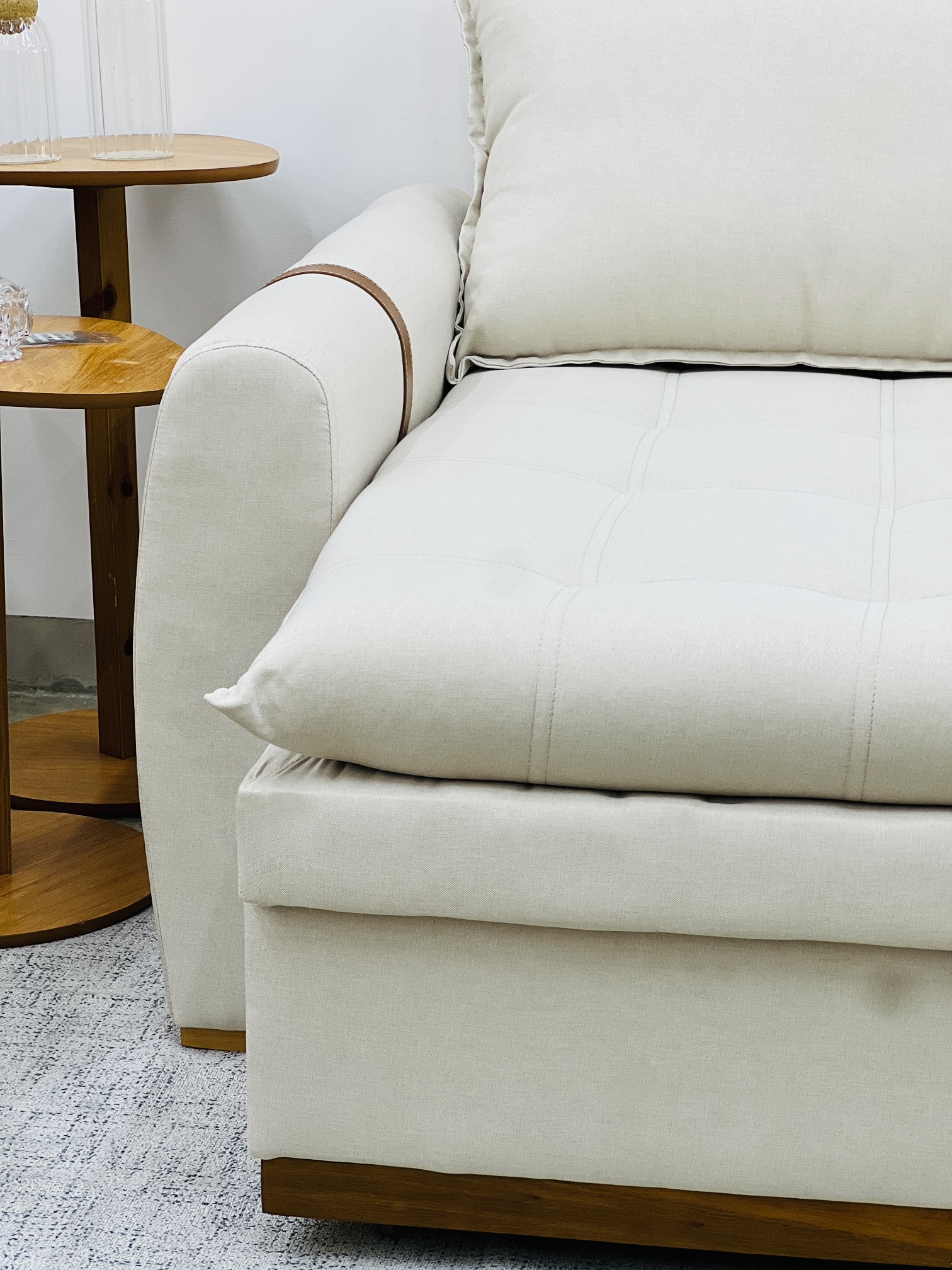 Sofá Hórus (baú) 220