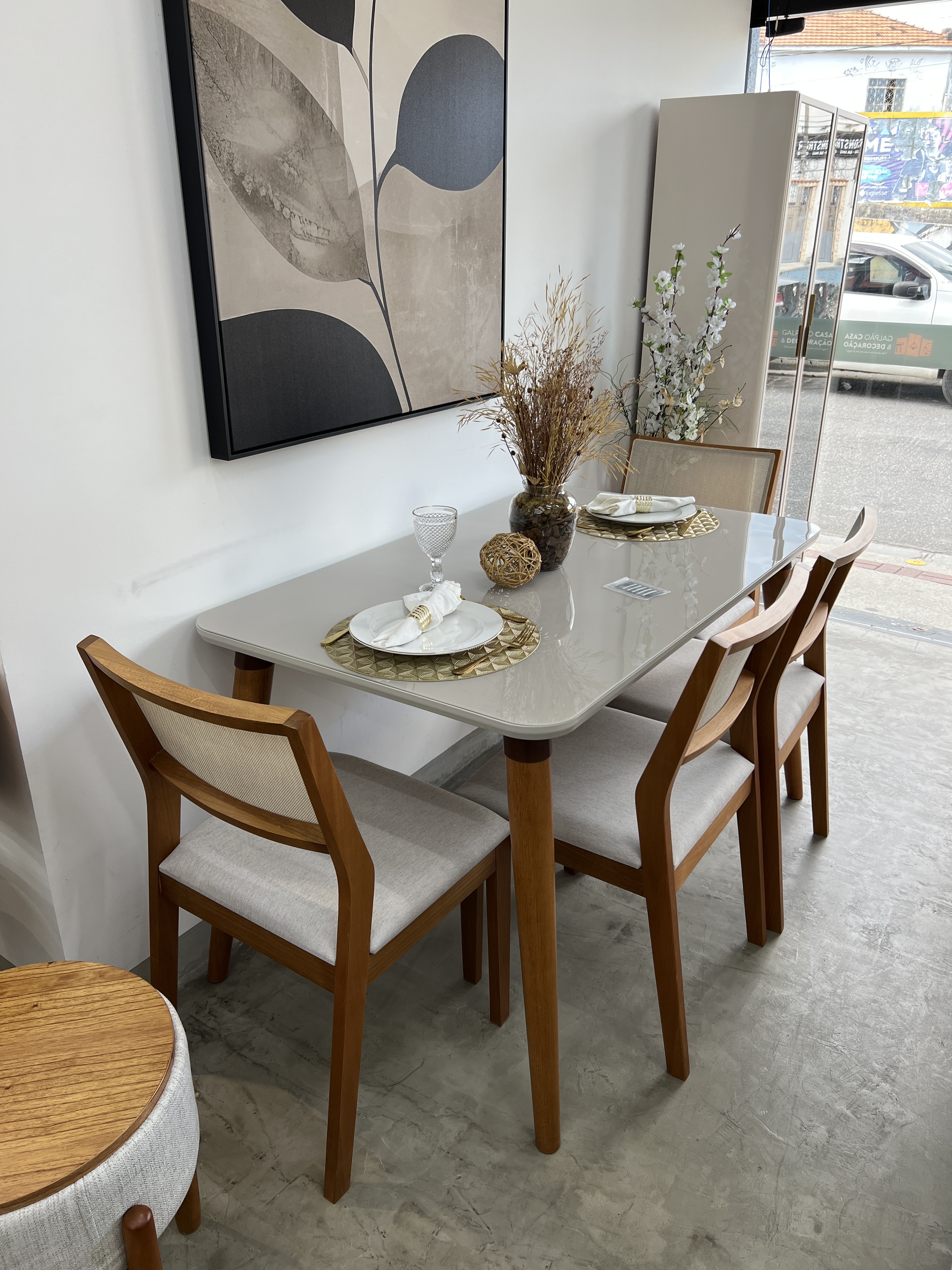 Mesa Adele 130x80 + 4 Cadeira Oiti