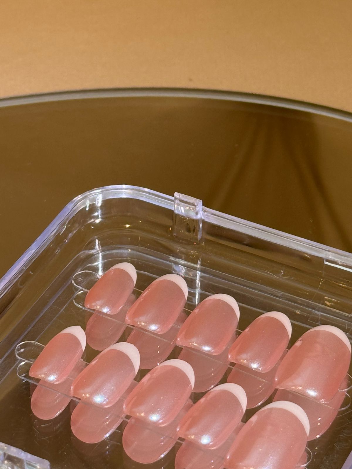   LOVE Press-On Nails Set