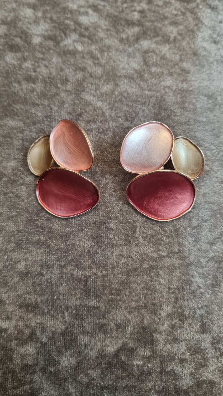 Elegant Multi-Tone Statement Earrings