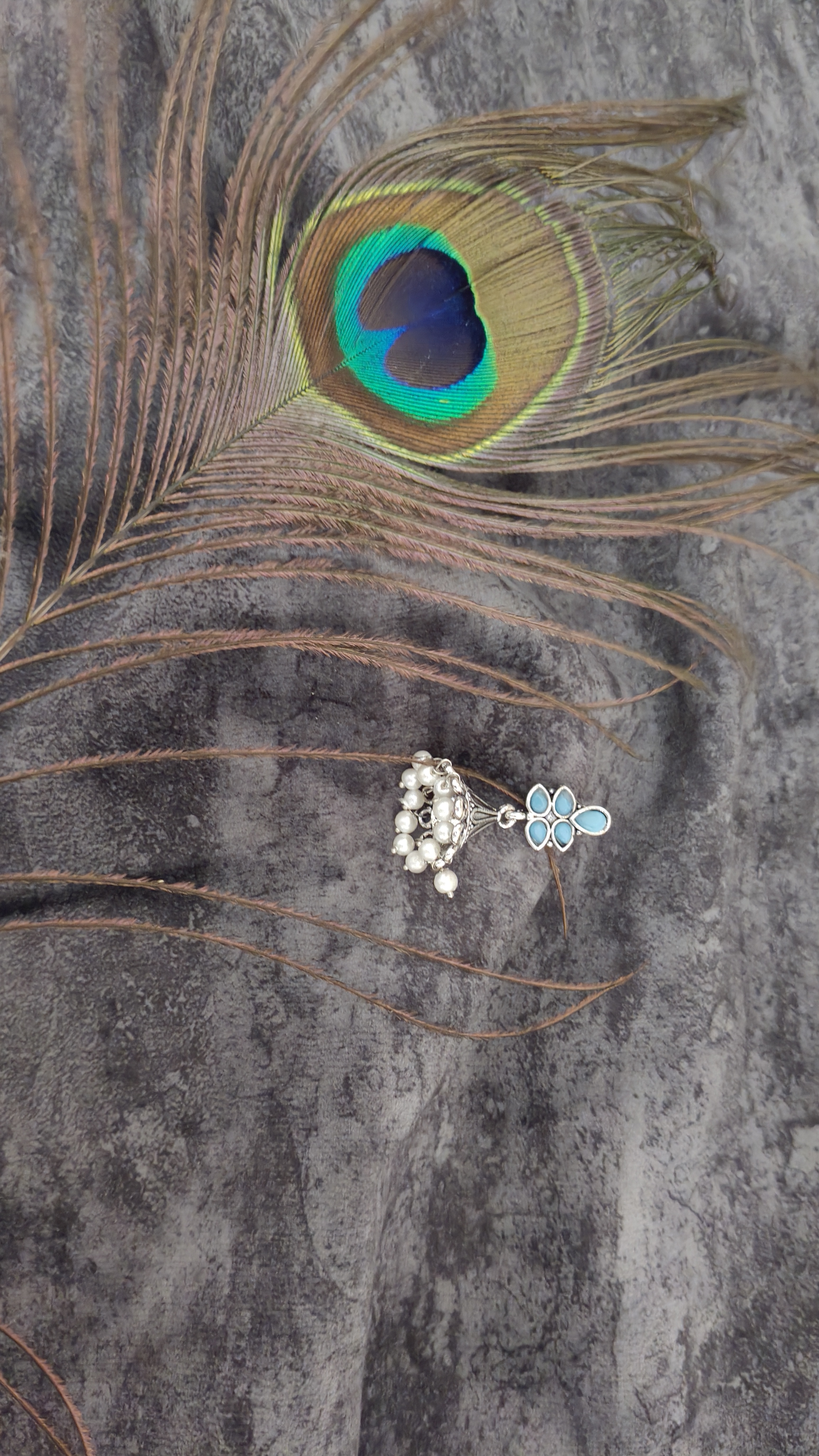 Elegant Silver Floral Jhumka