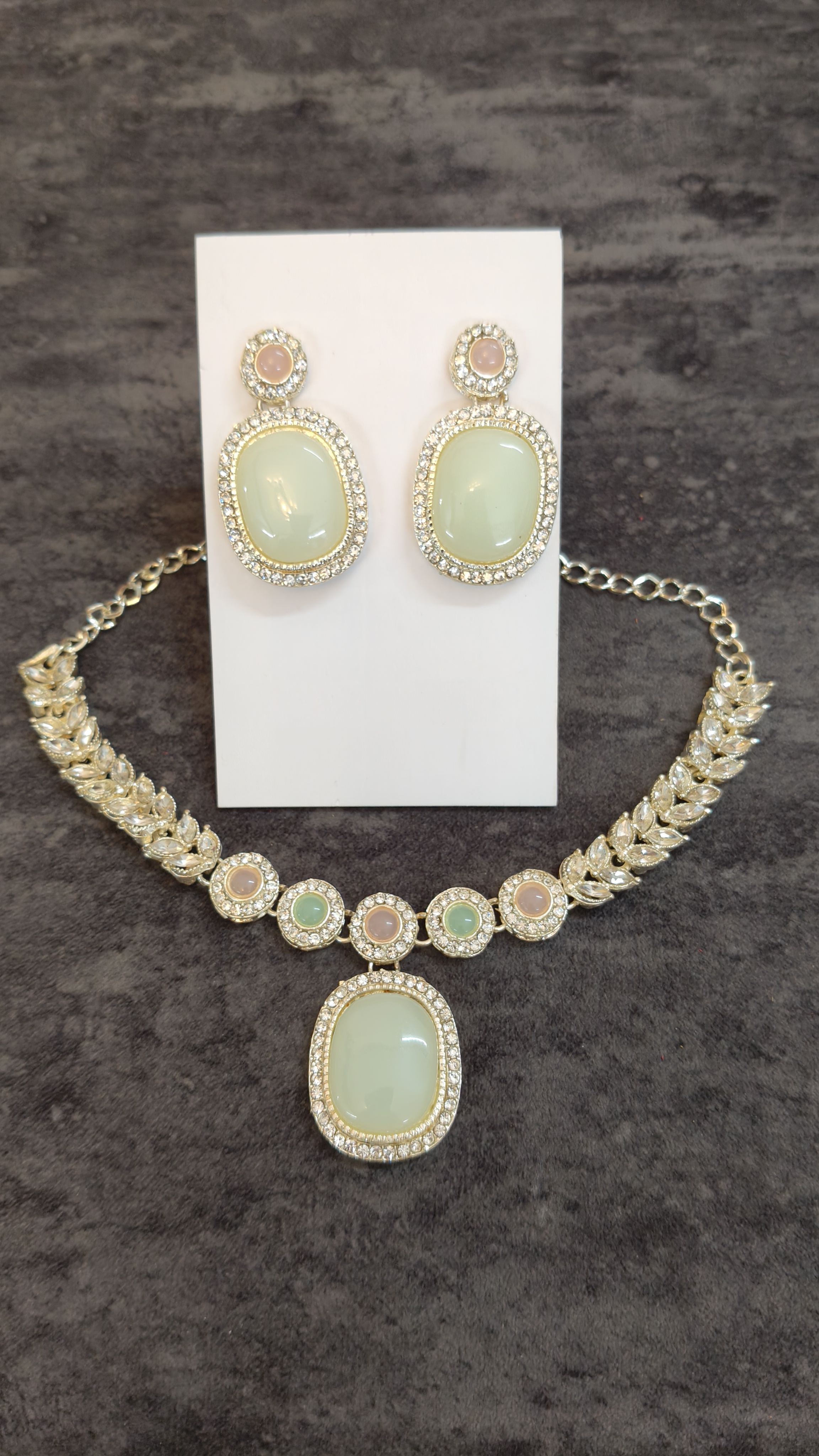 Elegant Gemstone Necklace