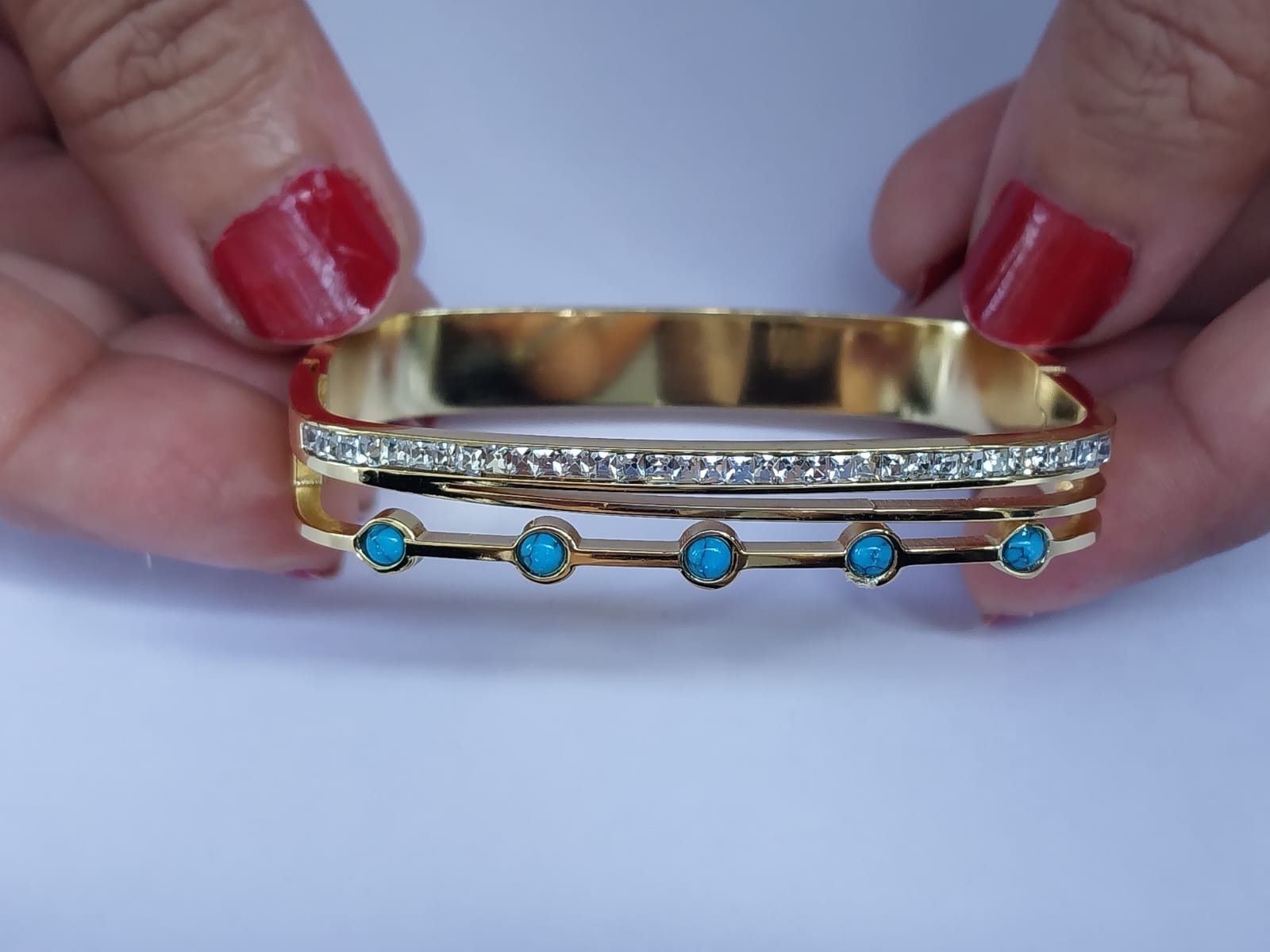 Elegant Gold and Turquoise Bracelet- anti tarnish