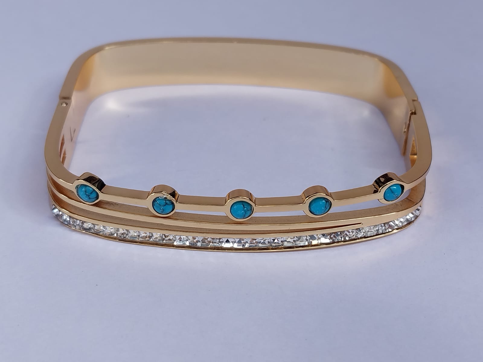 Elegant Gold and Turquoise Bracelet- anti tarnish