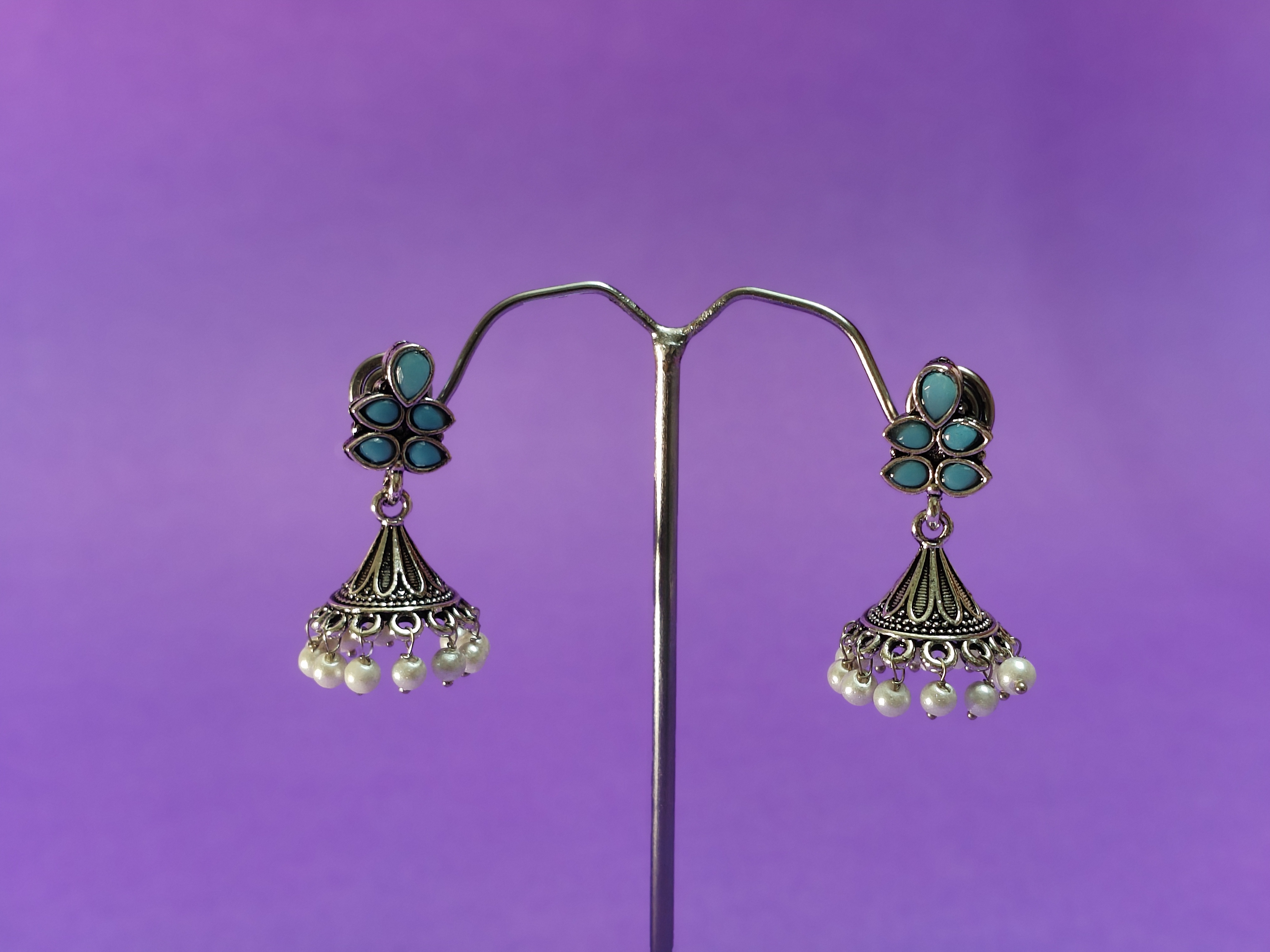 Elegant Silver Floral Jhumka