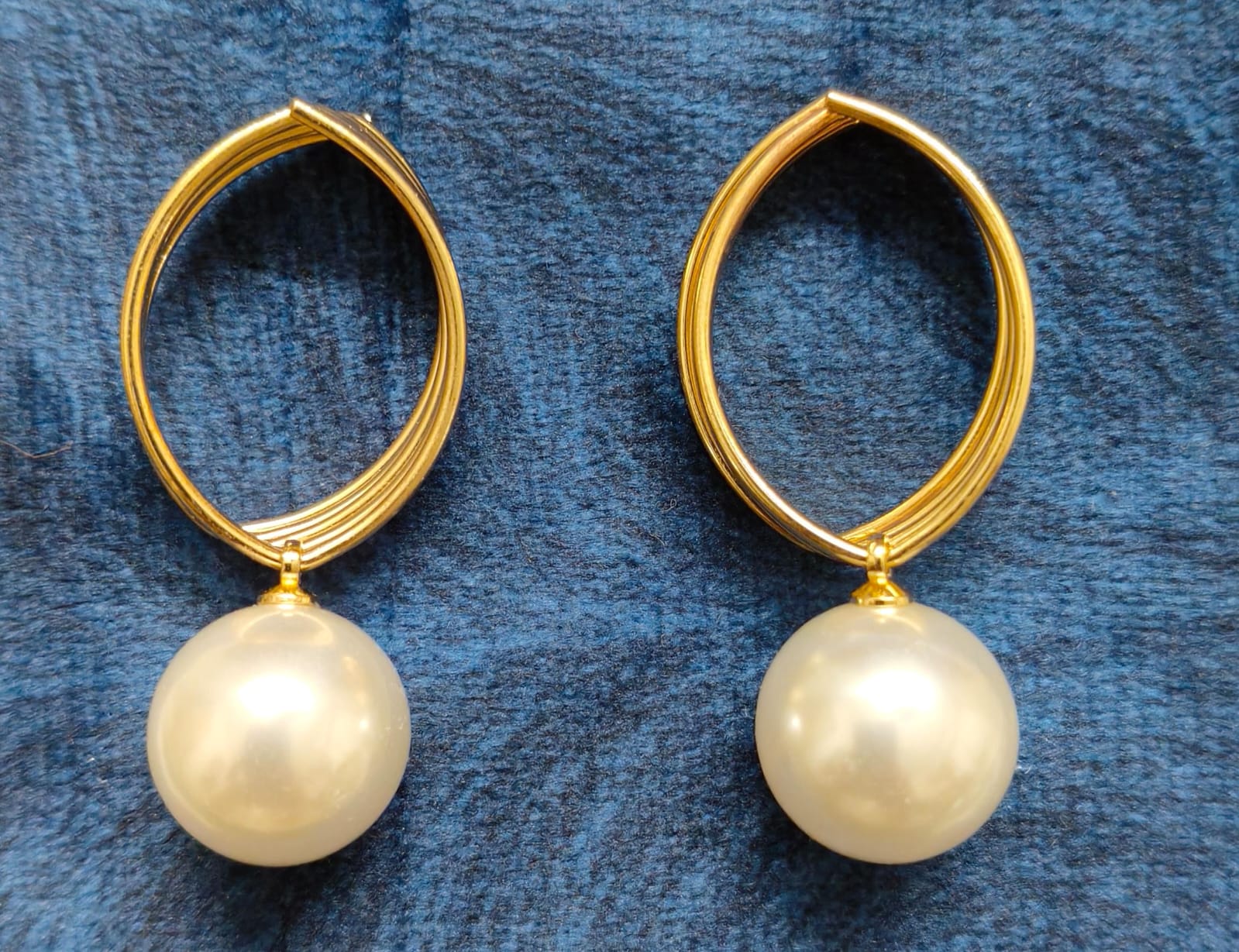 Elegant Pearl Drop Earrings