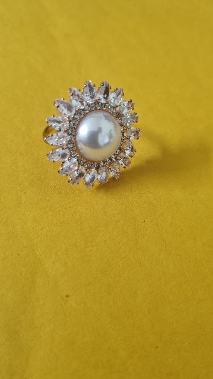 Elegant Pearl and Crystal Ring