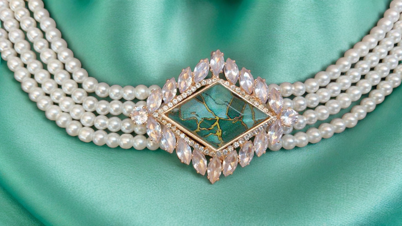 Elegant Pearl and Turquoise Choker Necklace