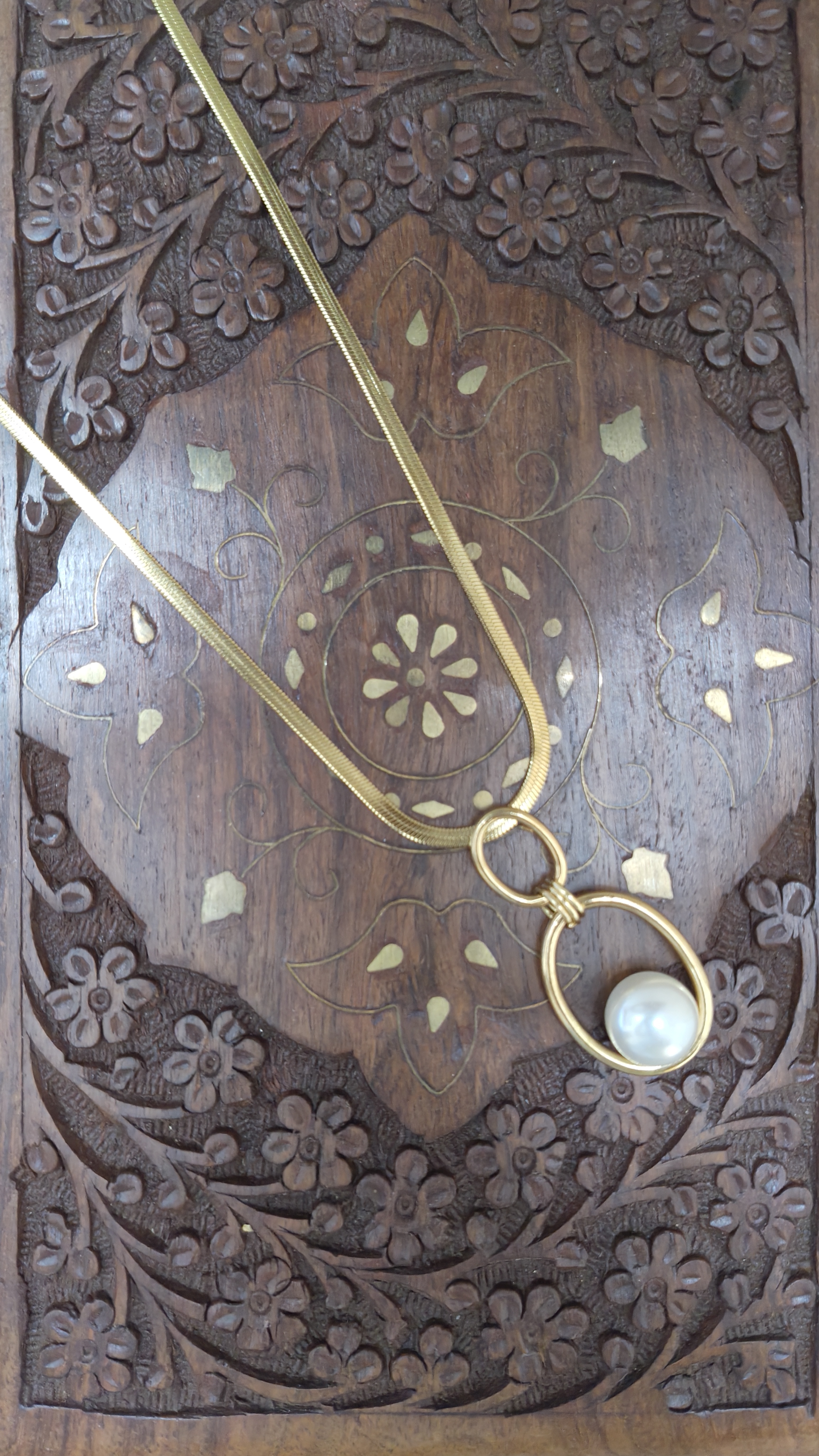 Gold Pearl Pendant-anti tarnish