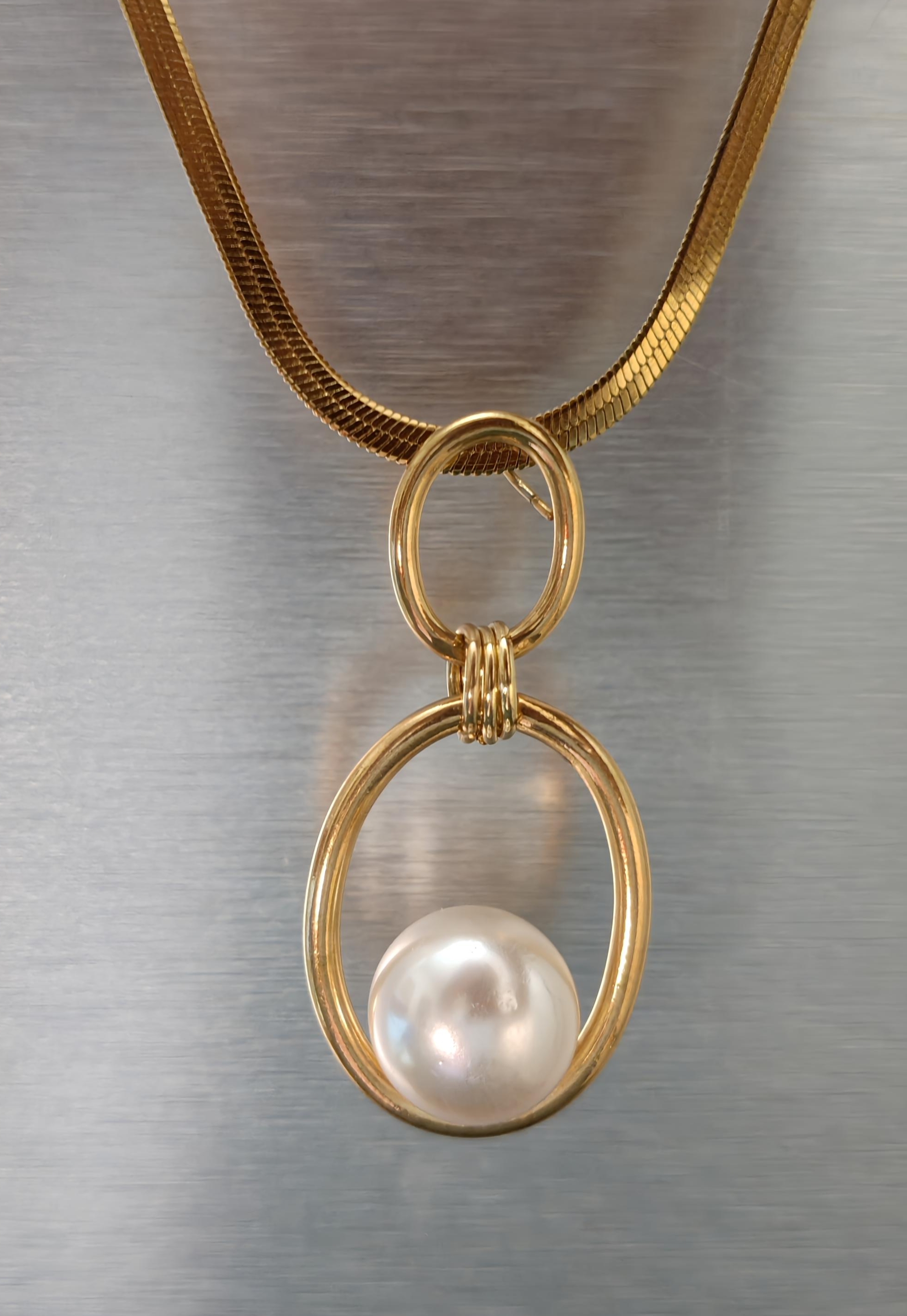 Gold Pearl Pendant-anti tarnish