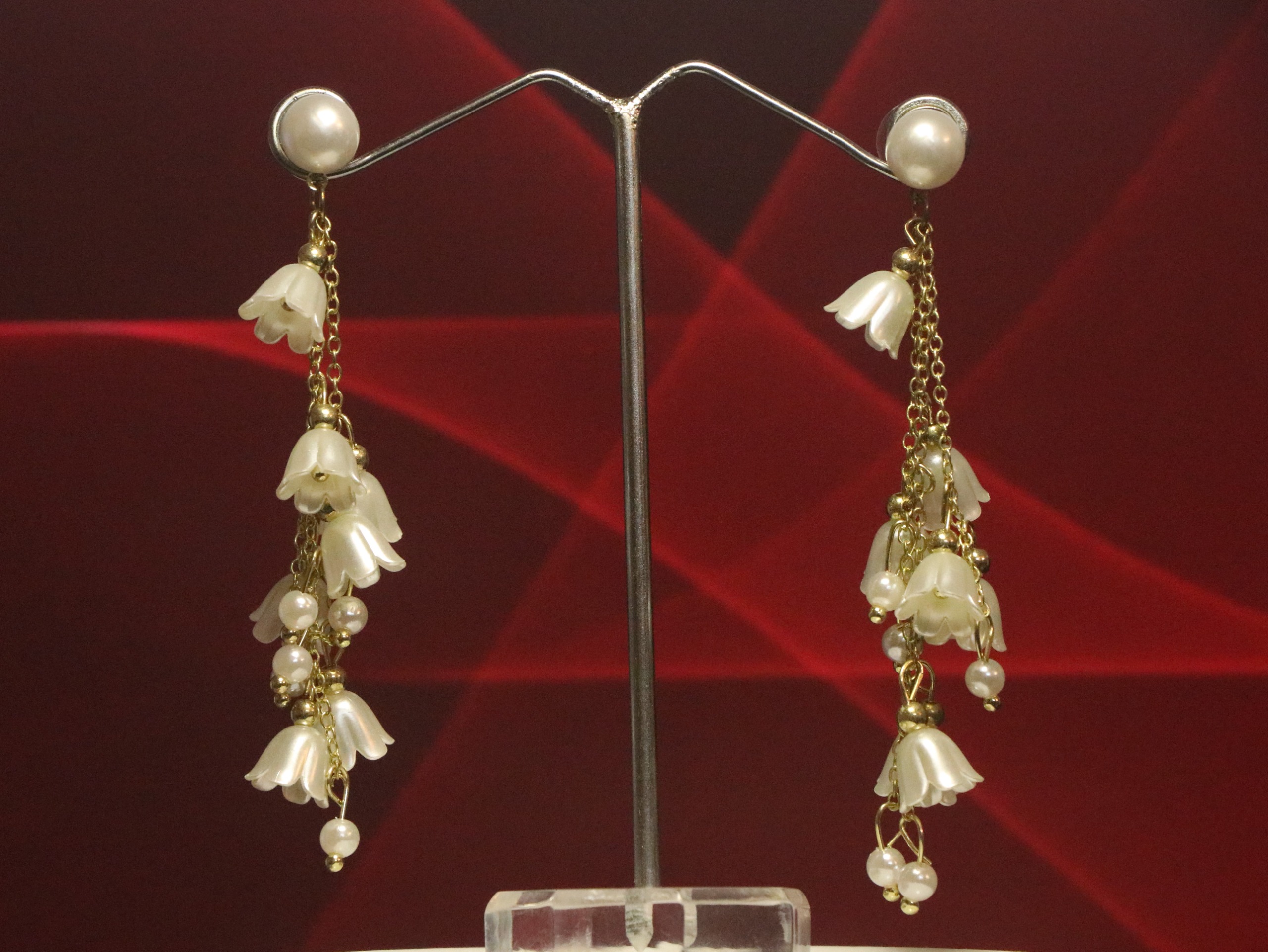 Elegant Pearl and Gold Floral Drop Earrings