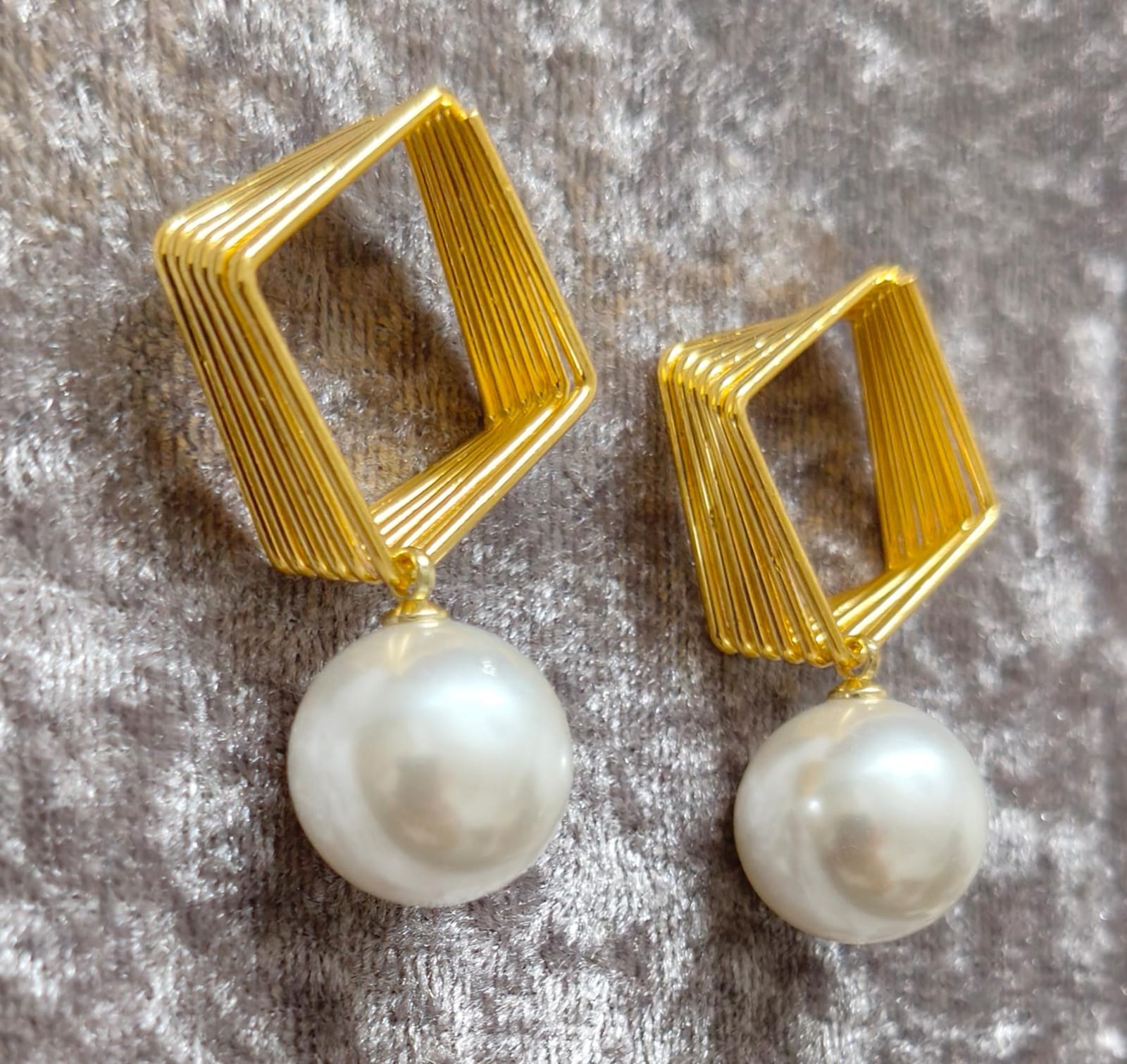 Geometric Pearl Drop Earrings