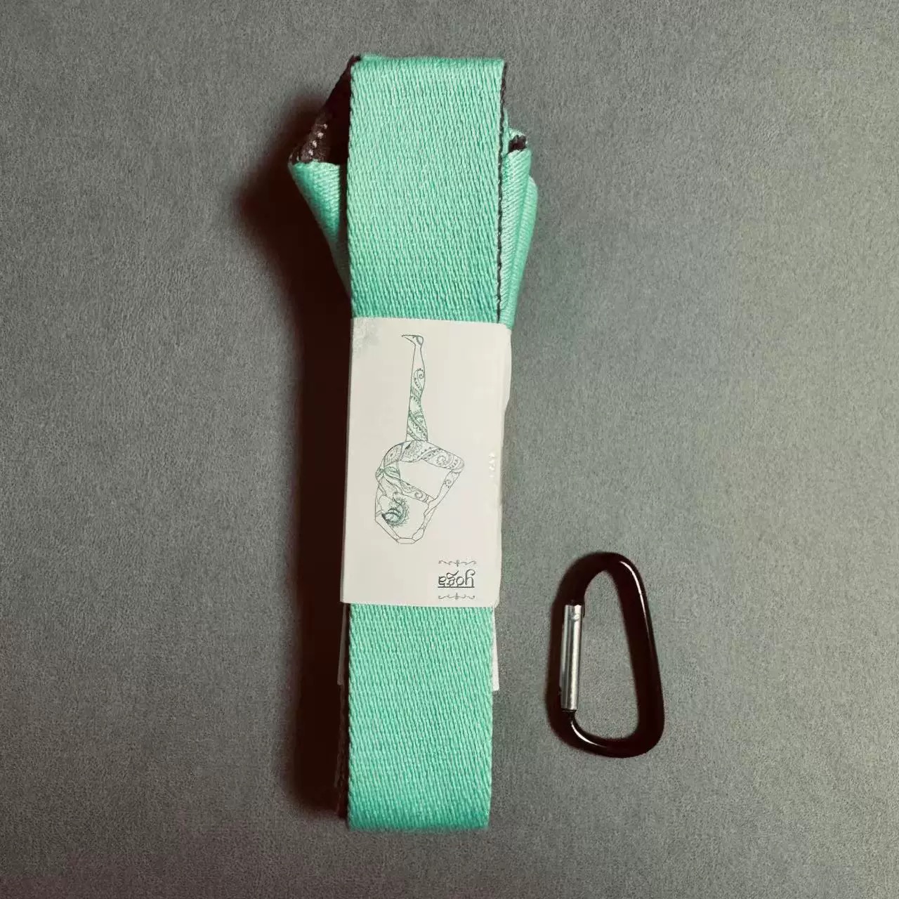 Ultra-Comfy Hands-Free Yoga Mat Carrier