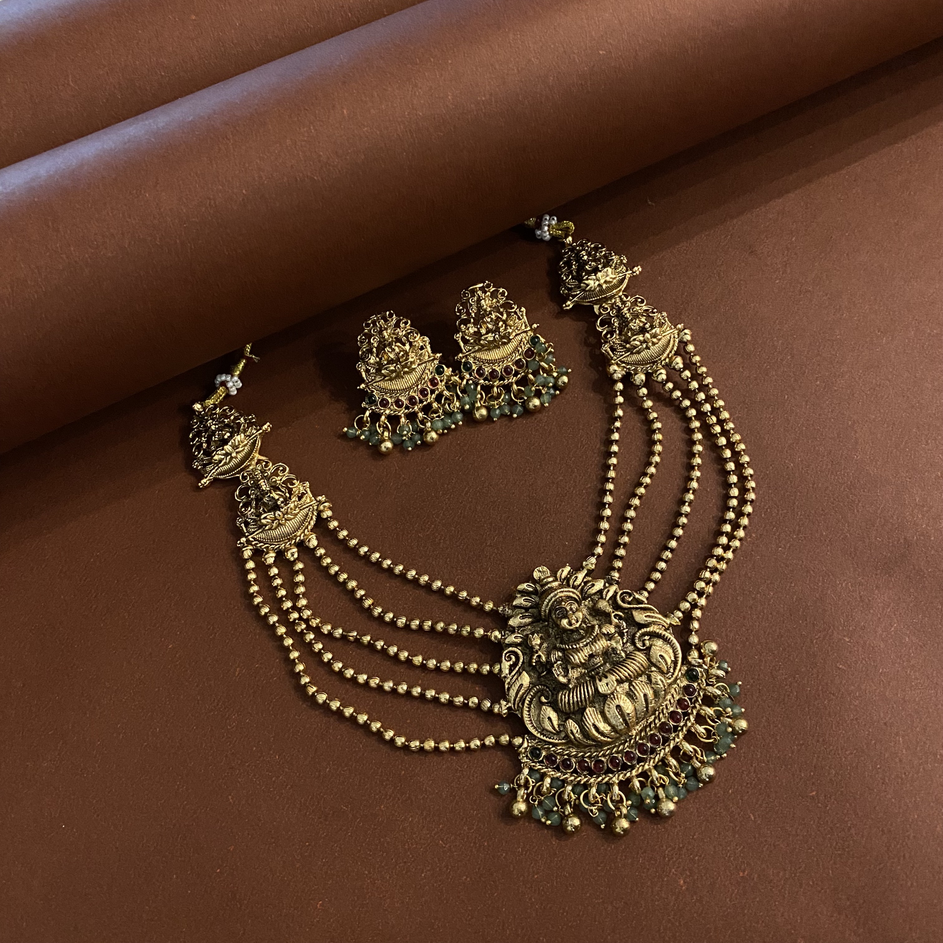 Antique Temple Jewelry Set TNS001