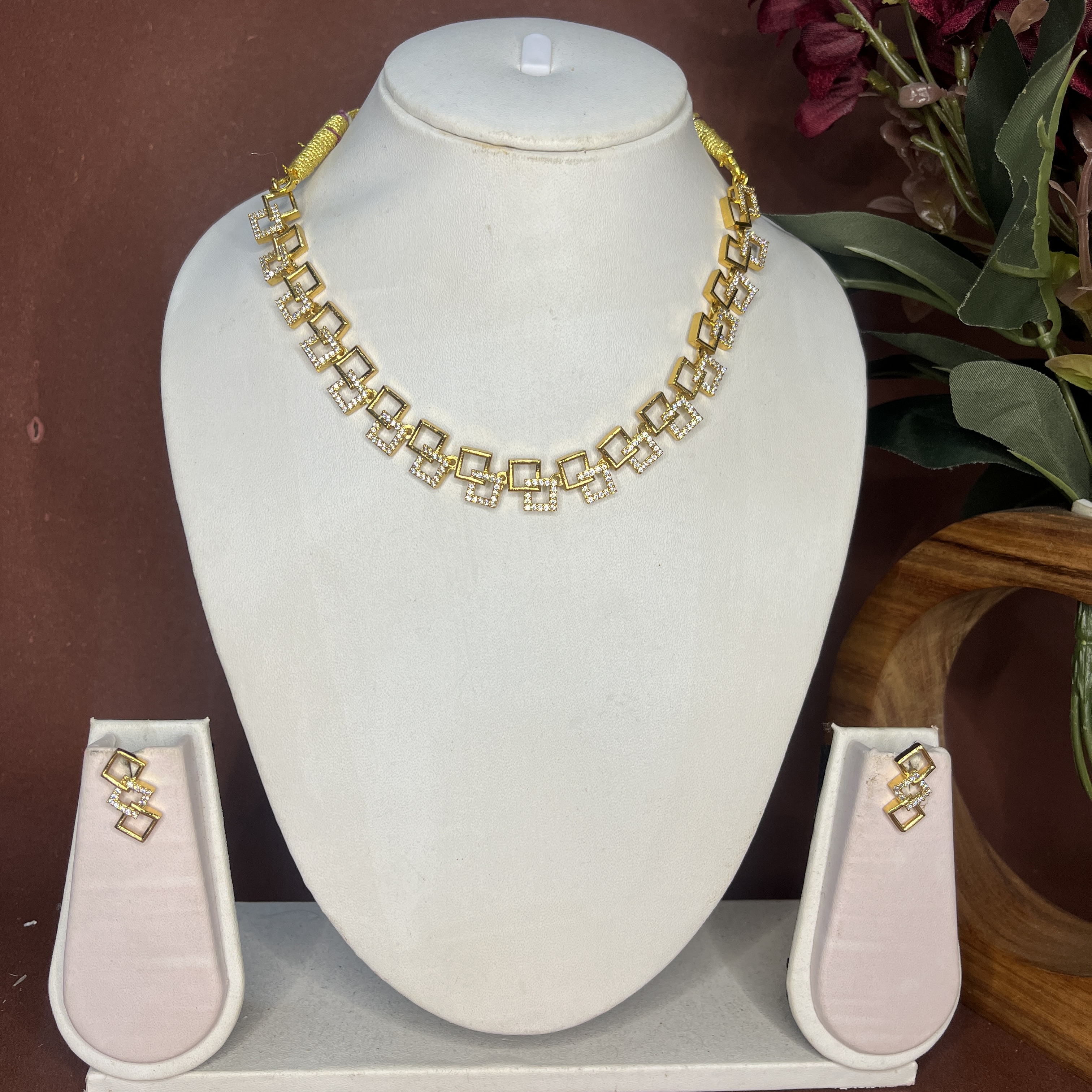 Gold Square Link Necklace Set DLA089