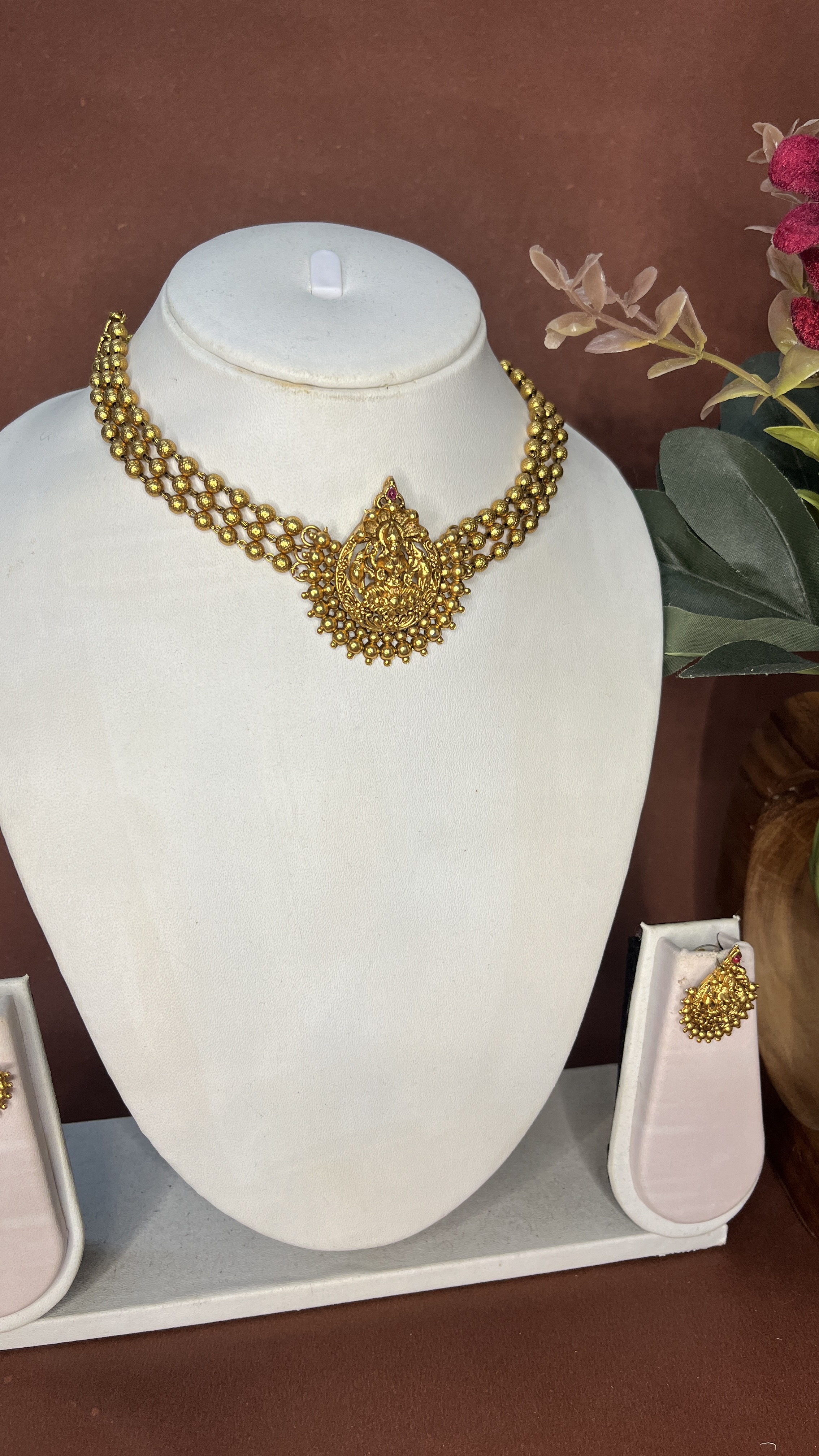 Lakshmi choker TNS090