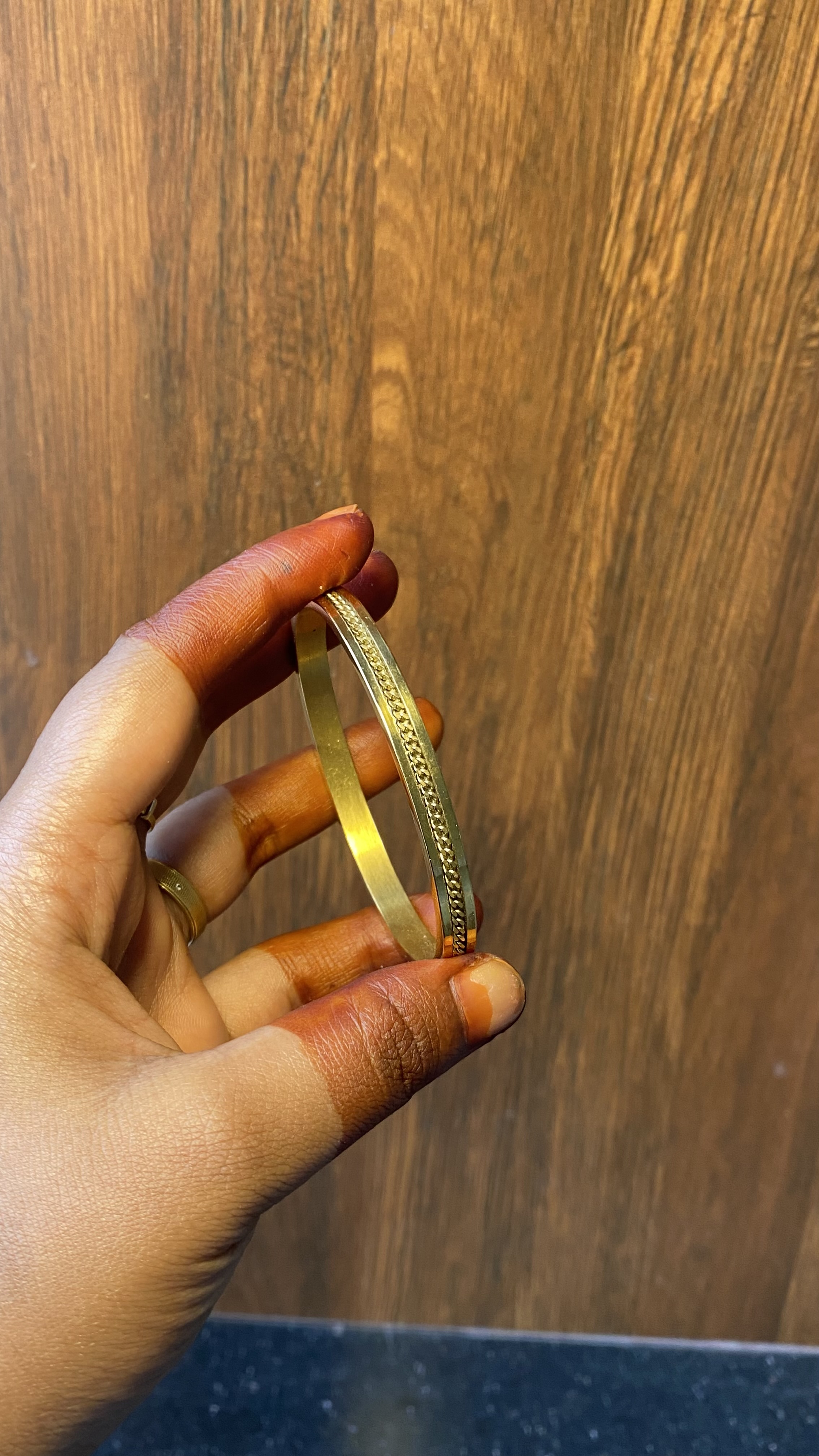 Gold jalaebi anti tarnish.kada