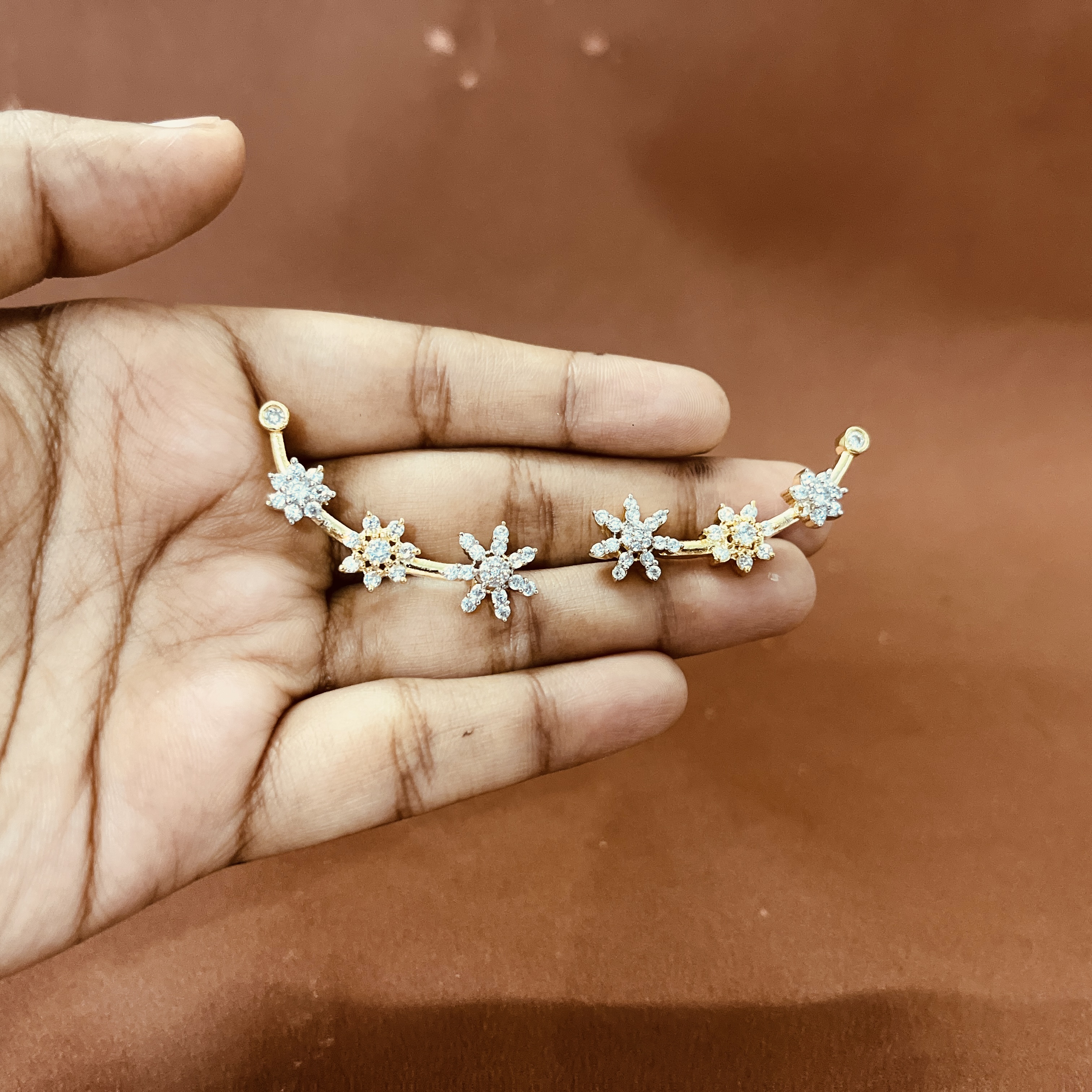 Floral Diamond earcuff