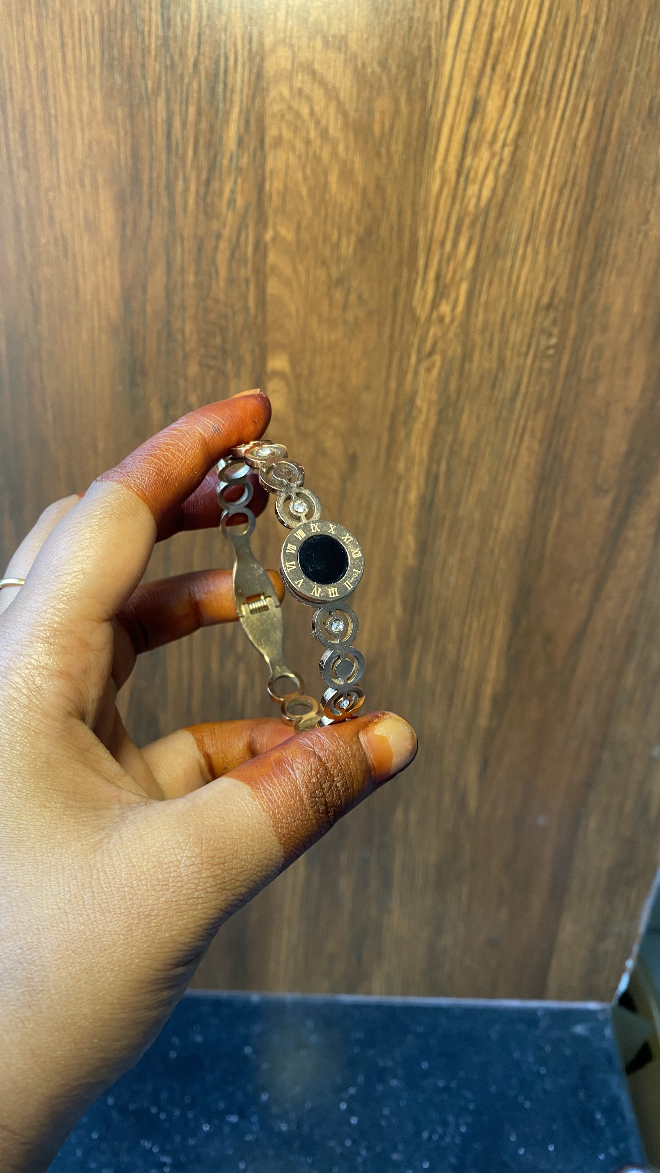 Rose gold circle kada