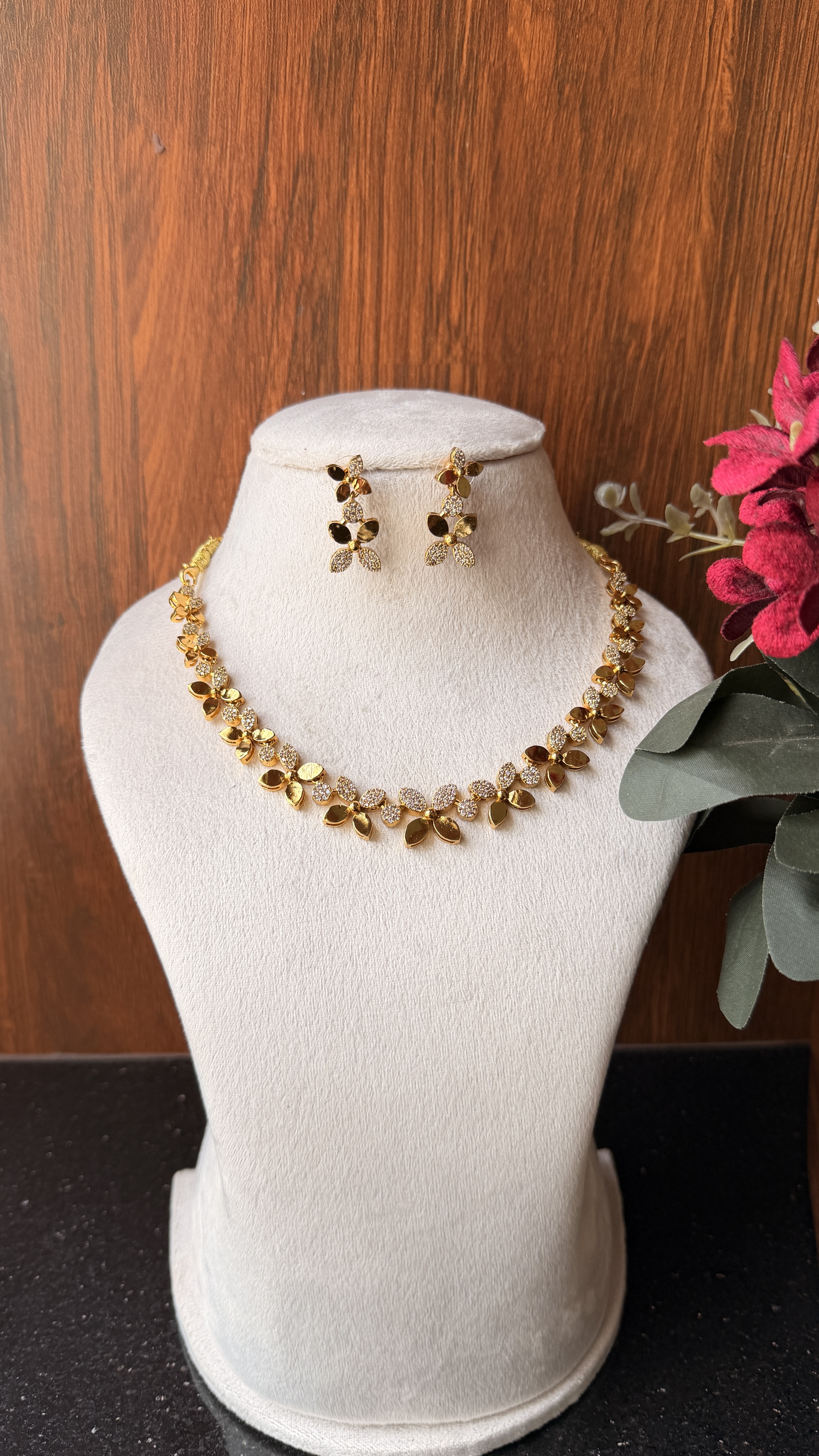 Floral statement piece DLA448